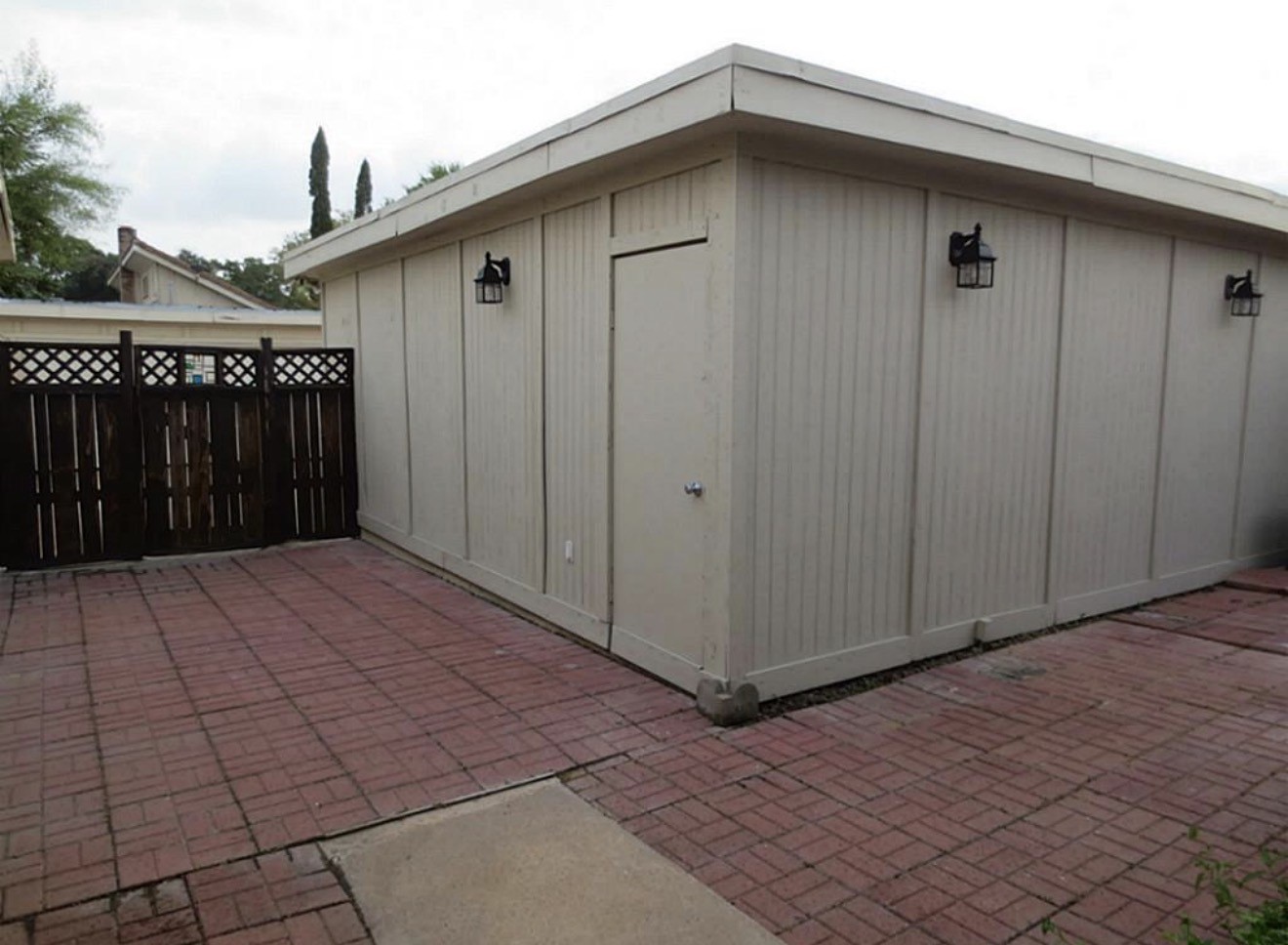 3311 Continental Drive Property Photo 21