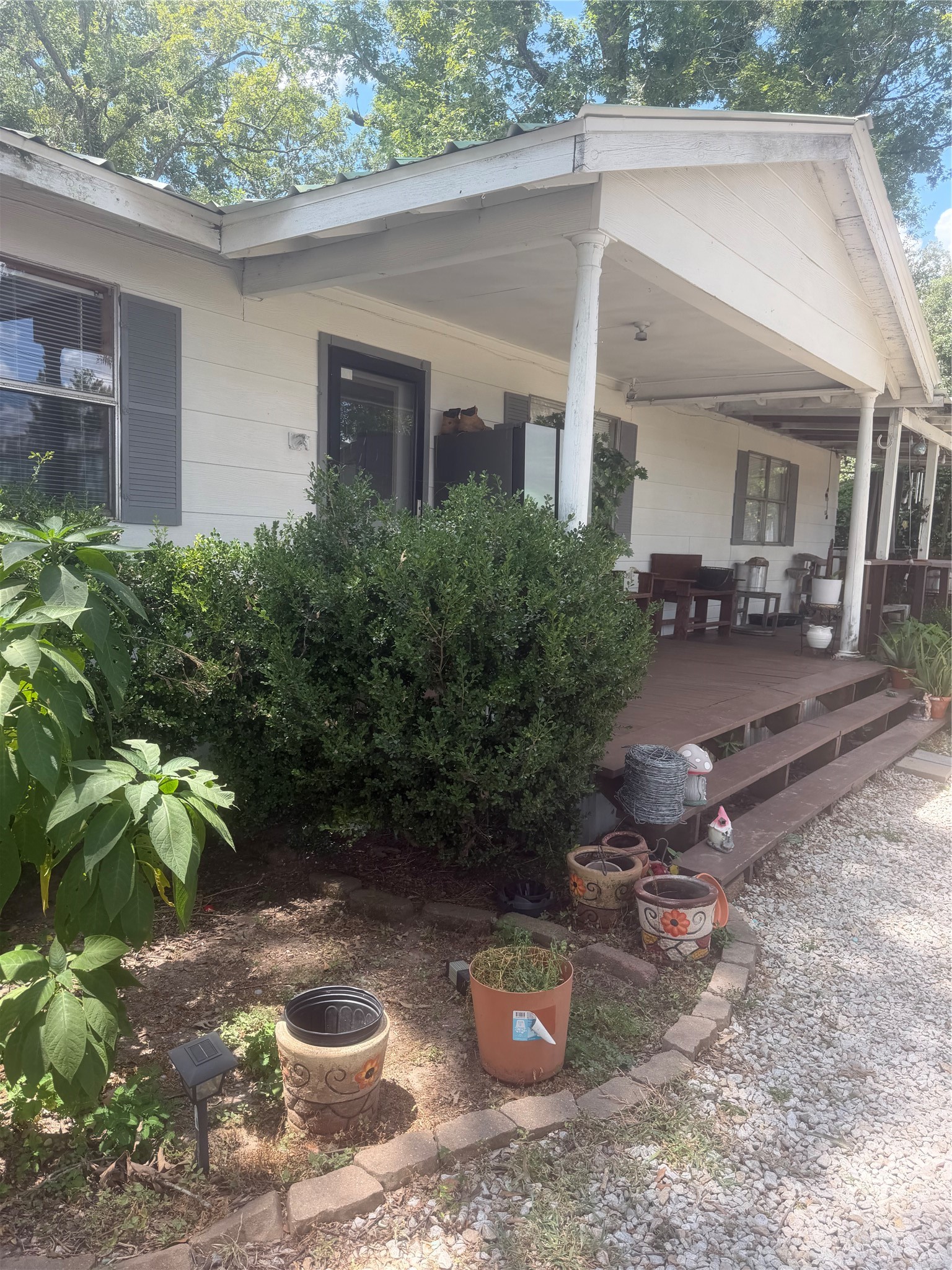 17162 Highway 105 E Property Photo 9