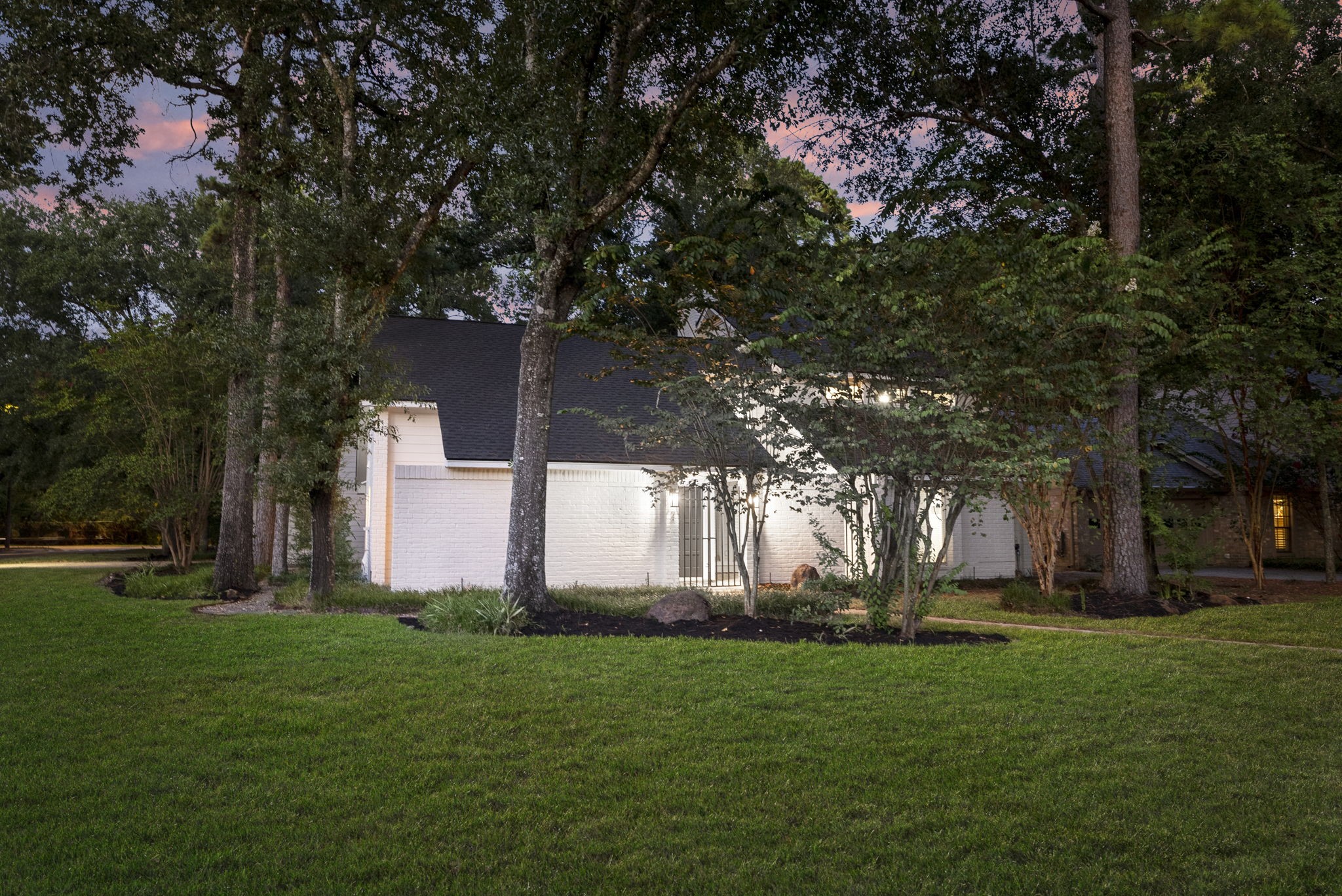 2 Muskmallow Court Property Photo 2