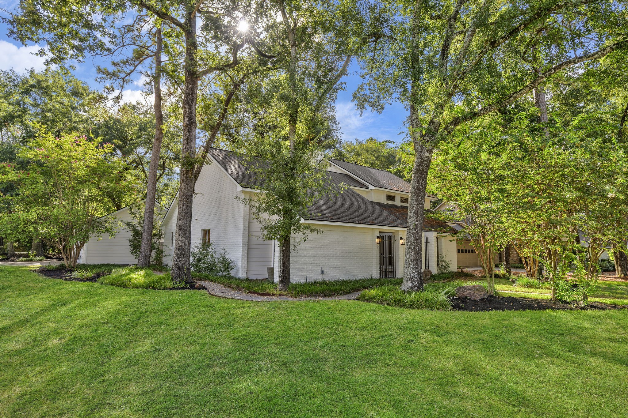 2 Muskmallow Court Property Photo 3