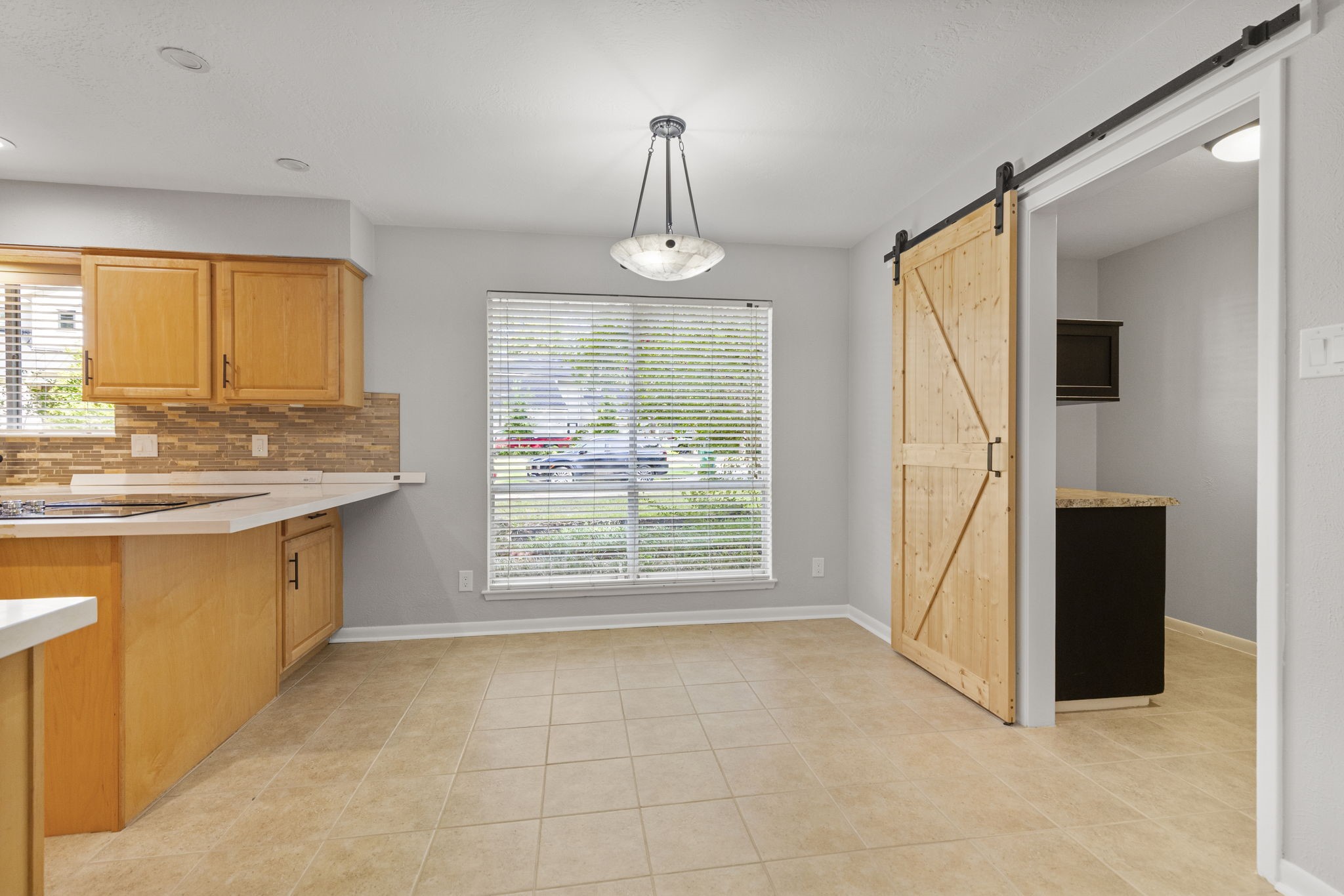 2 Muskmallow Court Property Photo 15