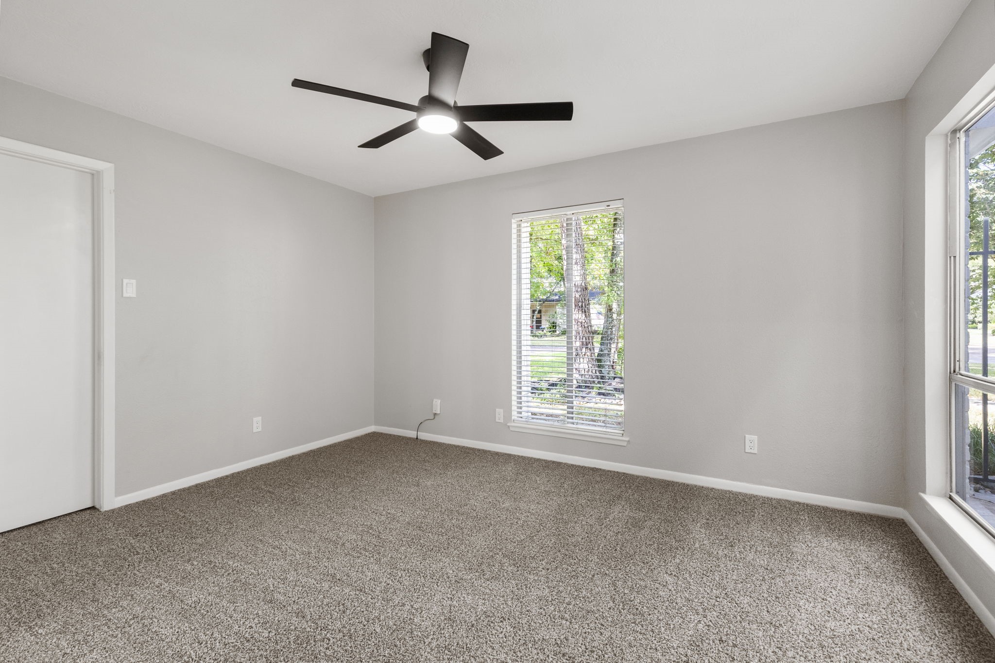 2 Muskmallow Court Property Photo 24