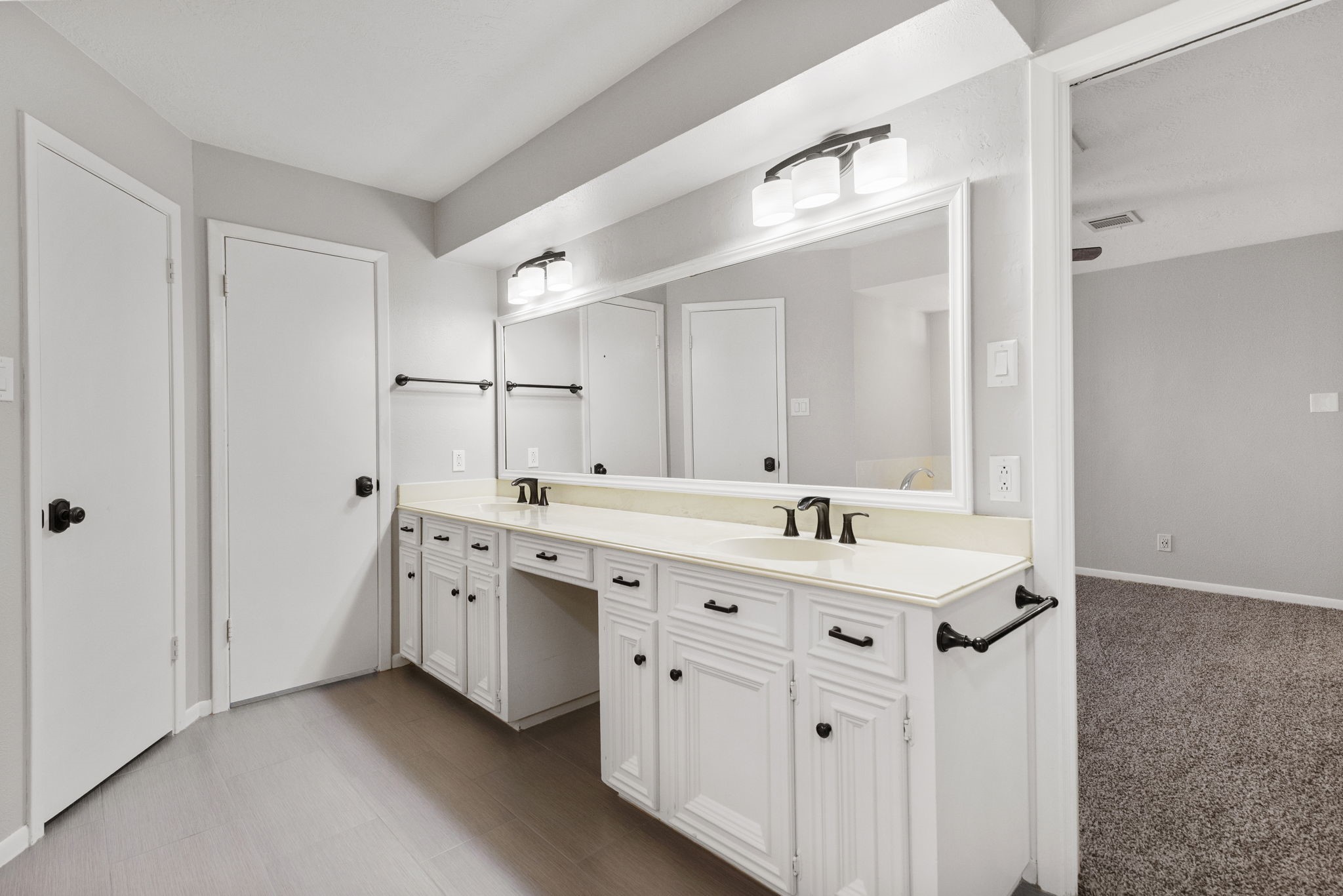 2 Muskmallow Court Property Photo 30