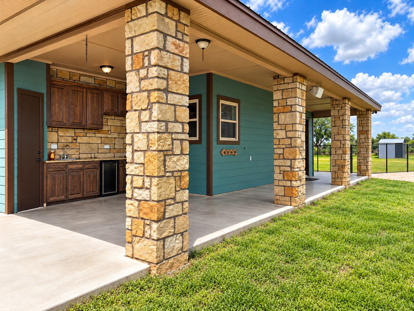 10391 Highway 359 B Property Photo 6
