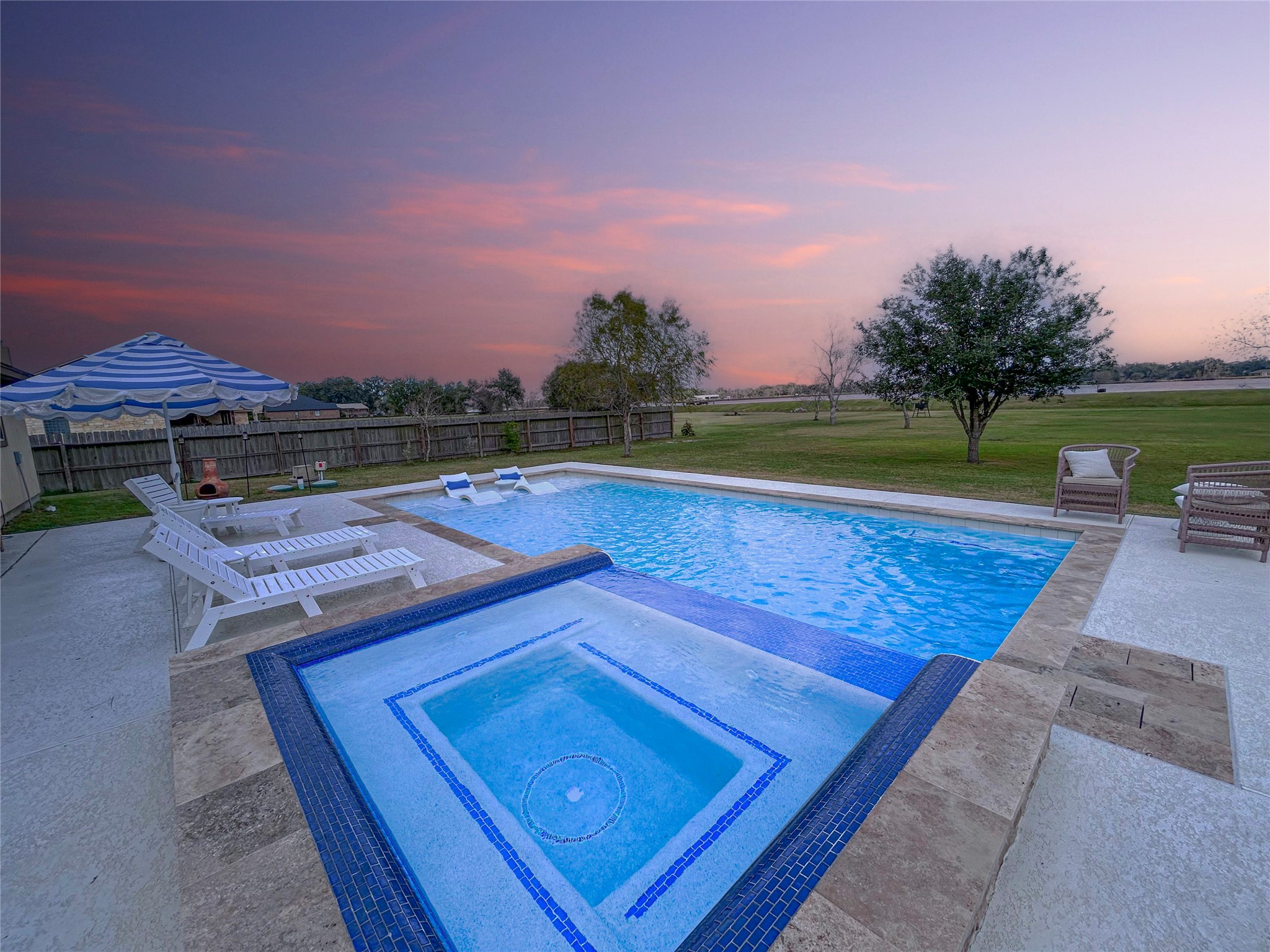 626 Sunset Trail Property Photo 6
