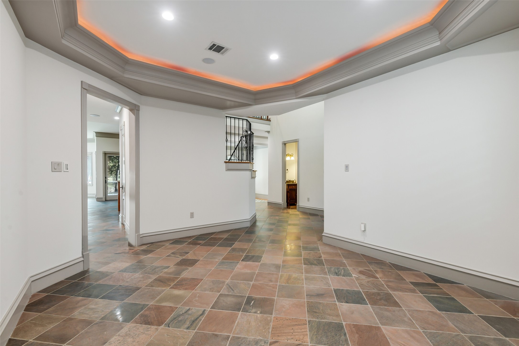 11410 Outpost Cove Drive Property Photo 16
