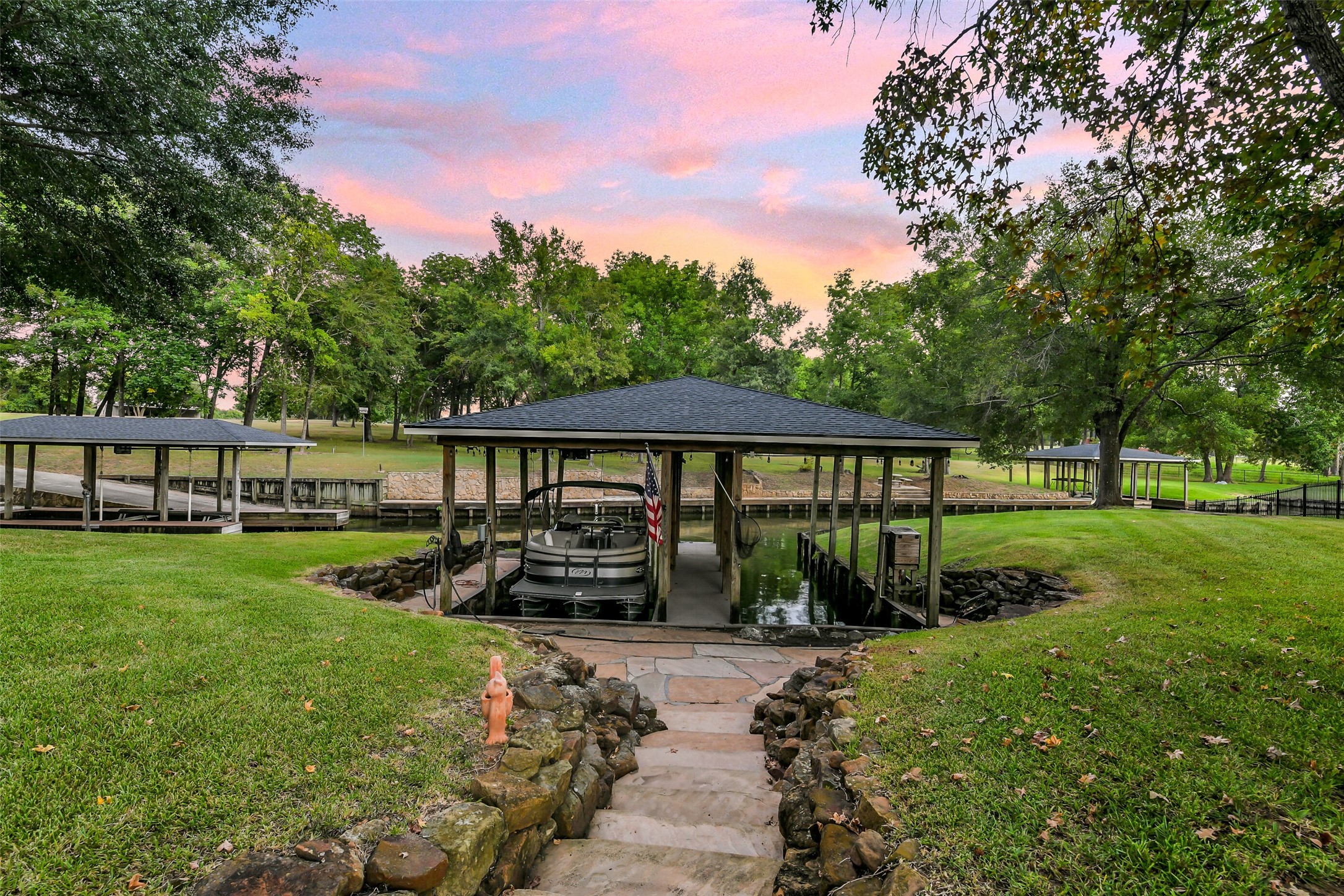 11410 Outpost Cove Drive Property Photo 36
