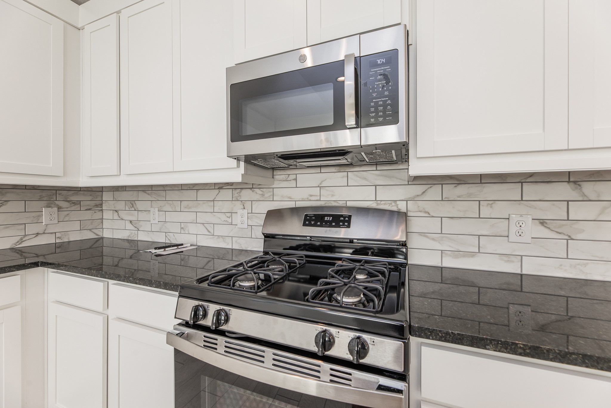 4802 Seabourne Landing Drive Property Photo 14