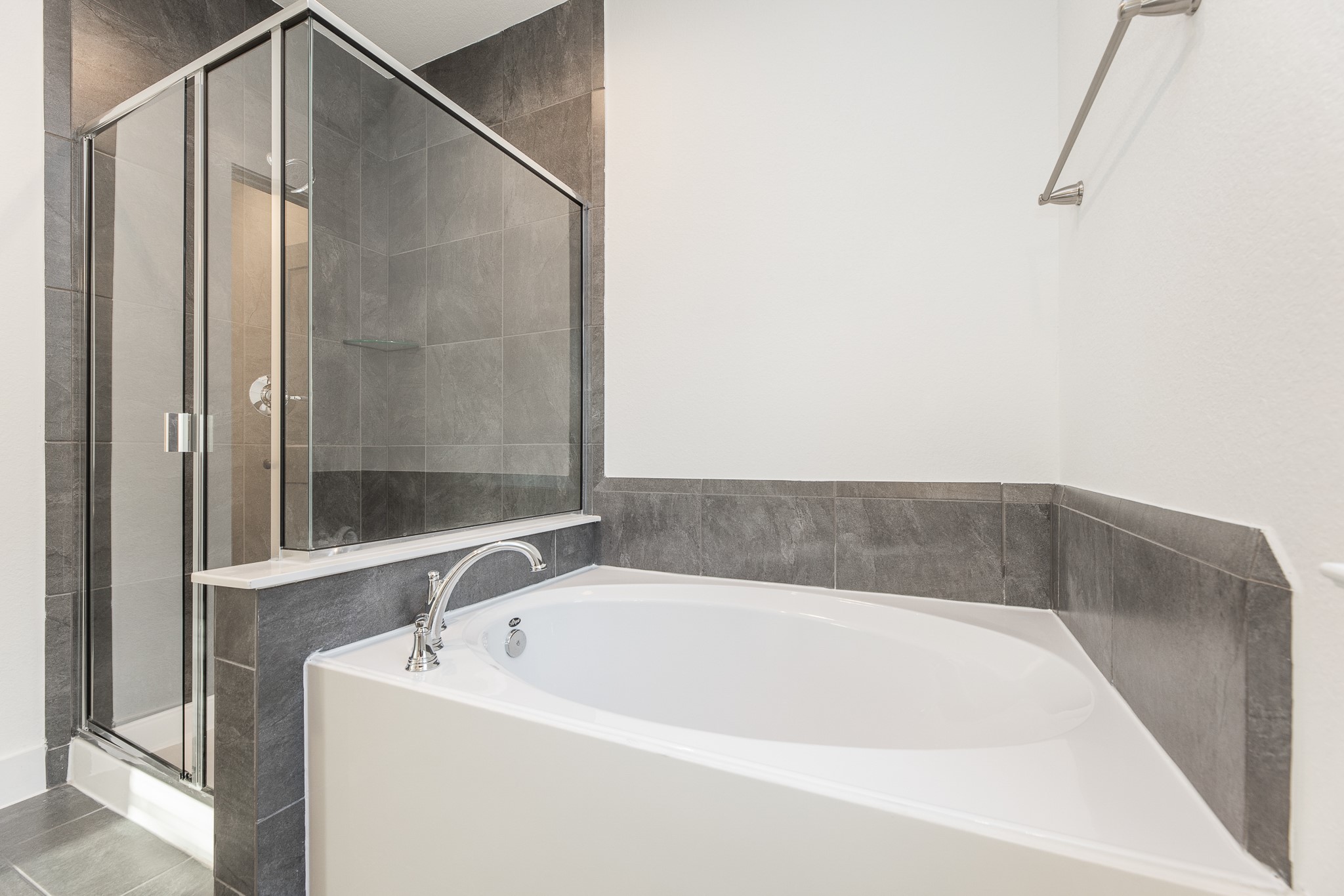 4802 Seabourne Landing Drive Property Photo 20