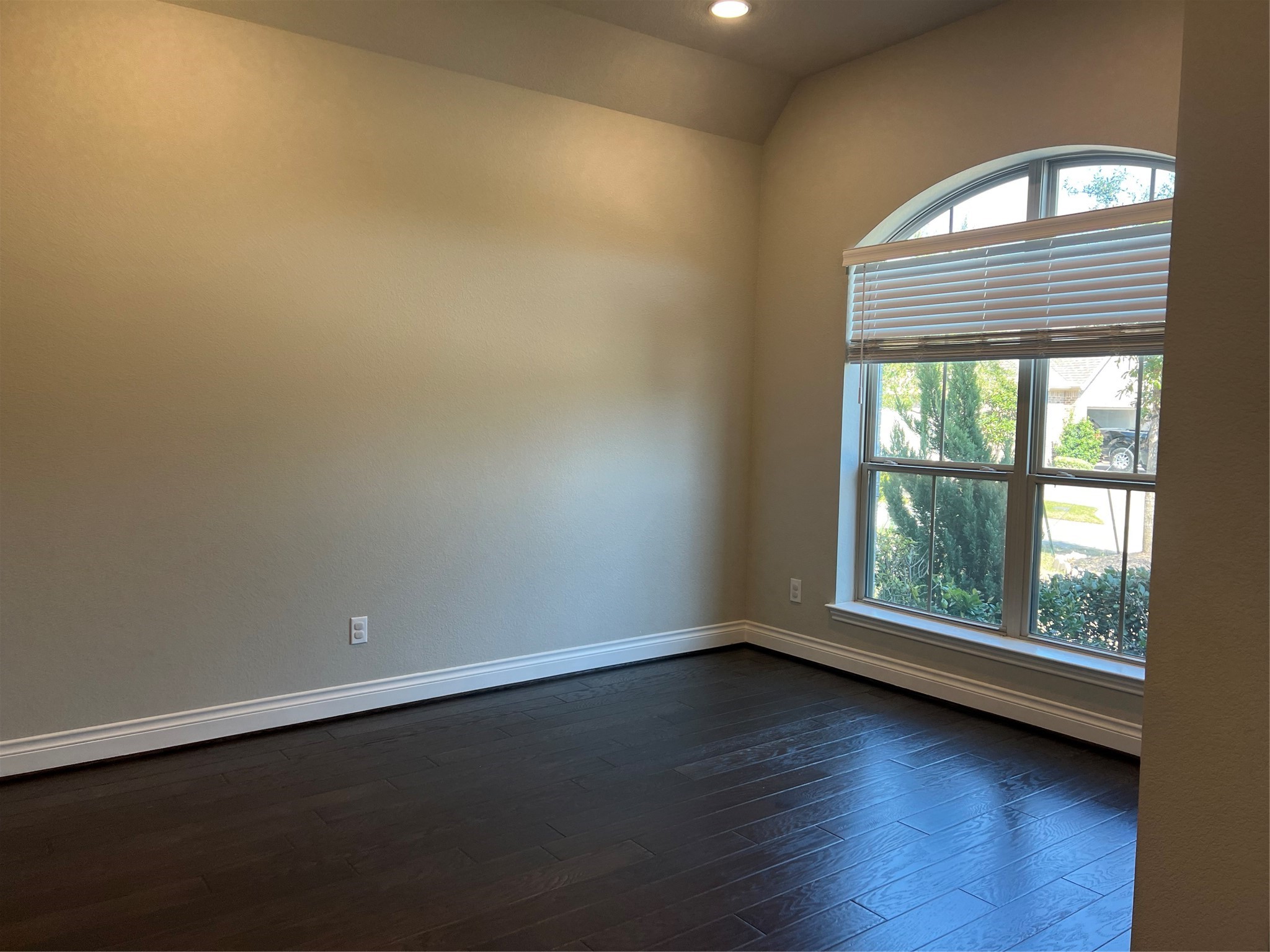 914 Clover Rise Court Property Photo 7