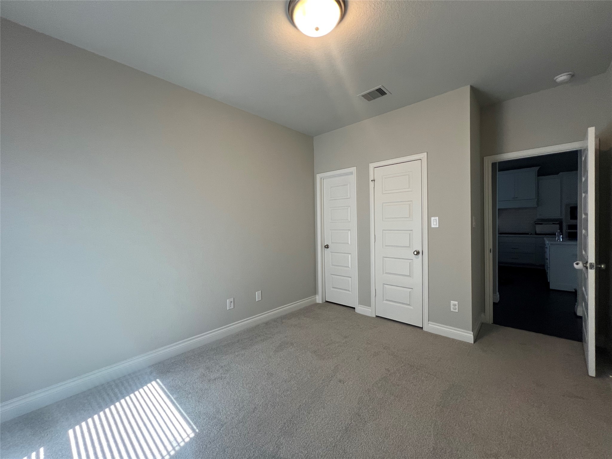 914 Clover Rise Court Property Photo 13