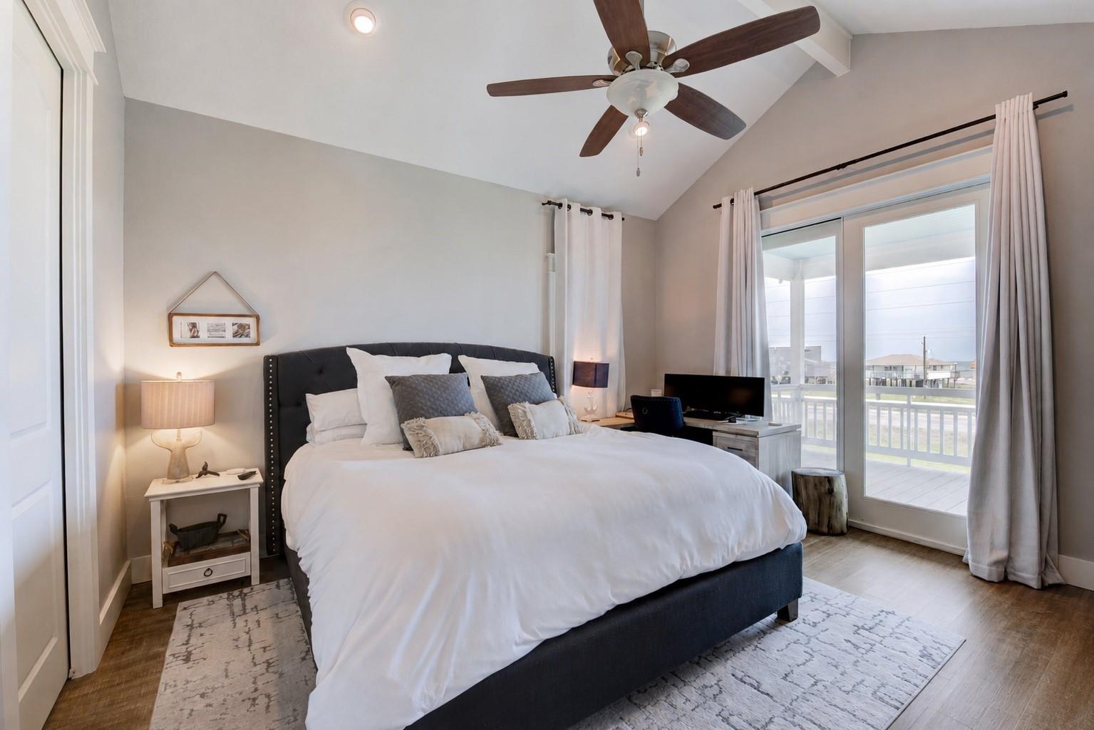 4322 Palapa Circle Property Photo 8