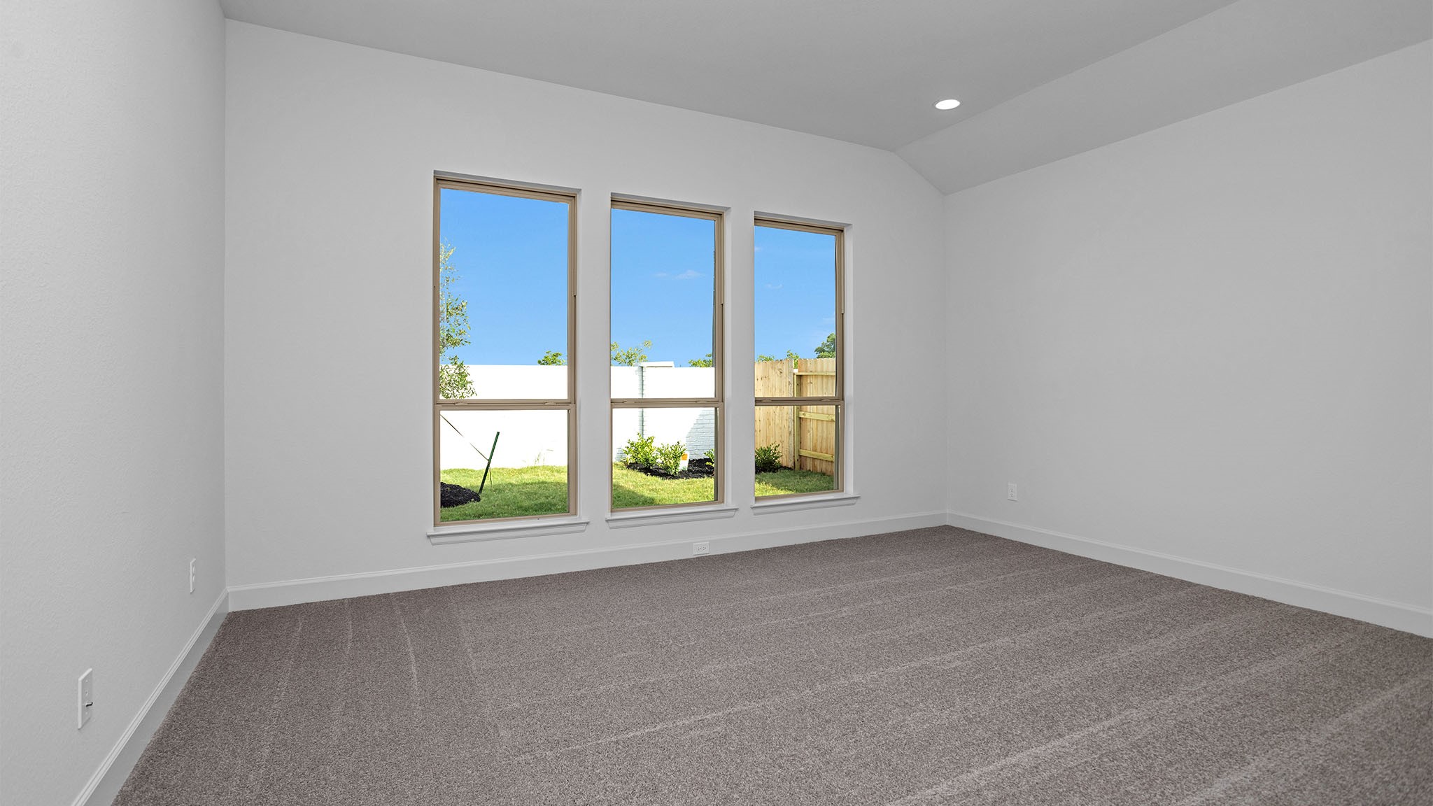 5910 Regala Drive Property Photo 13