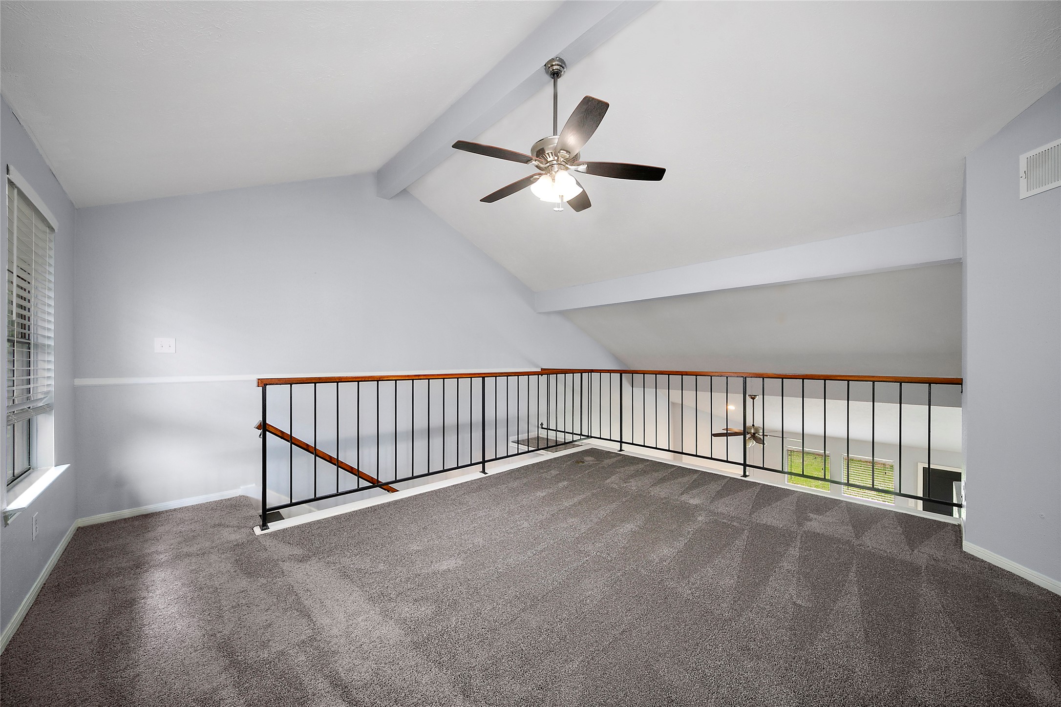 21627 Park Brook Drive Property Photo 5