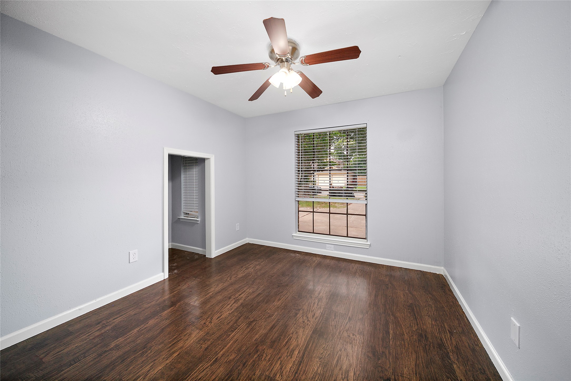 21627 Park Brook Drive Property Photo 12