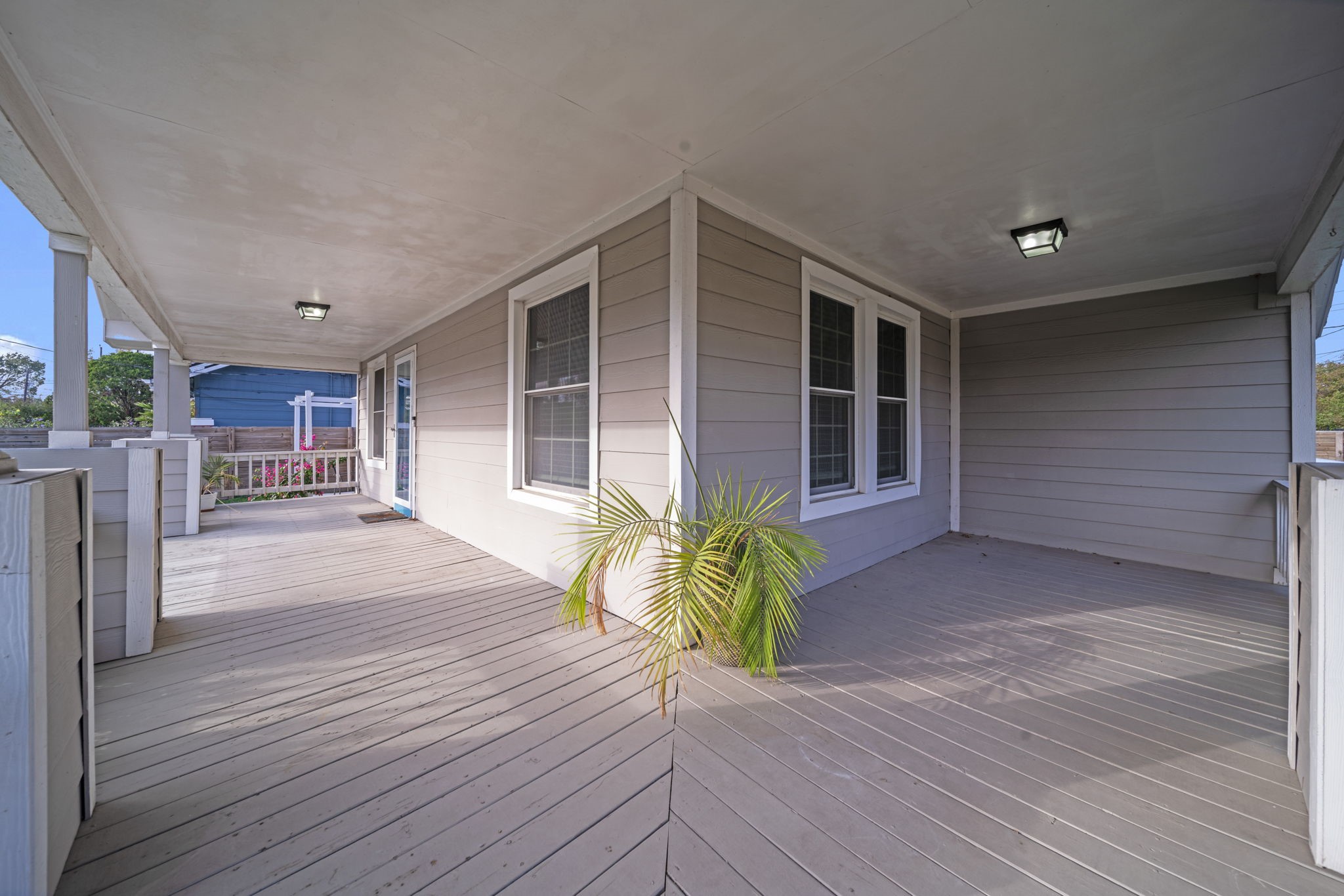 5711 Sherman Street Property Photo 6