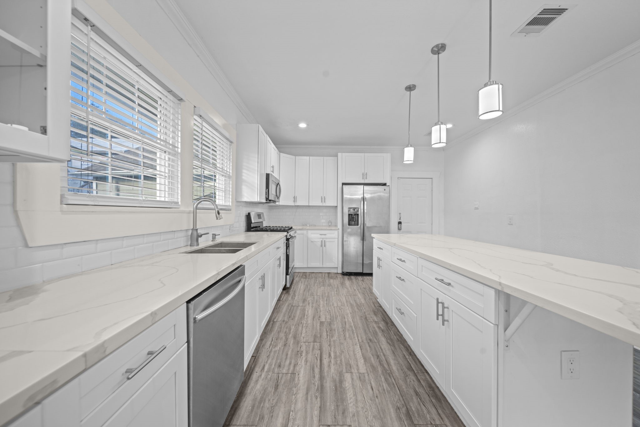 5711 Sherman Street Property Photo 10