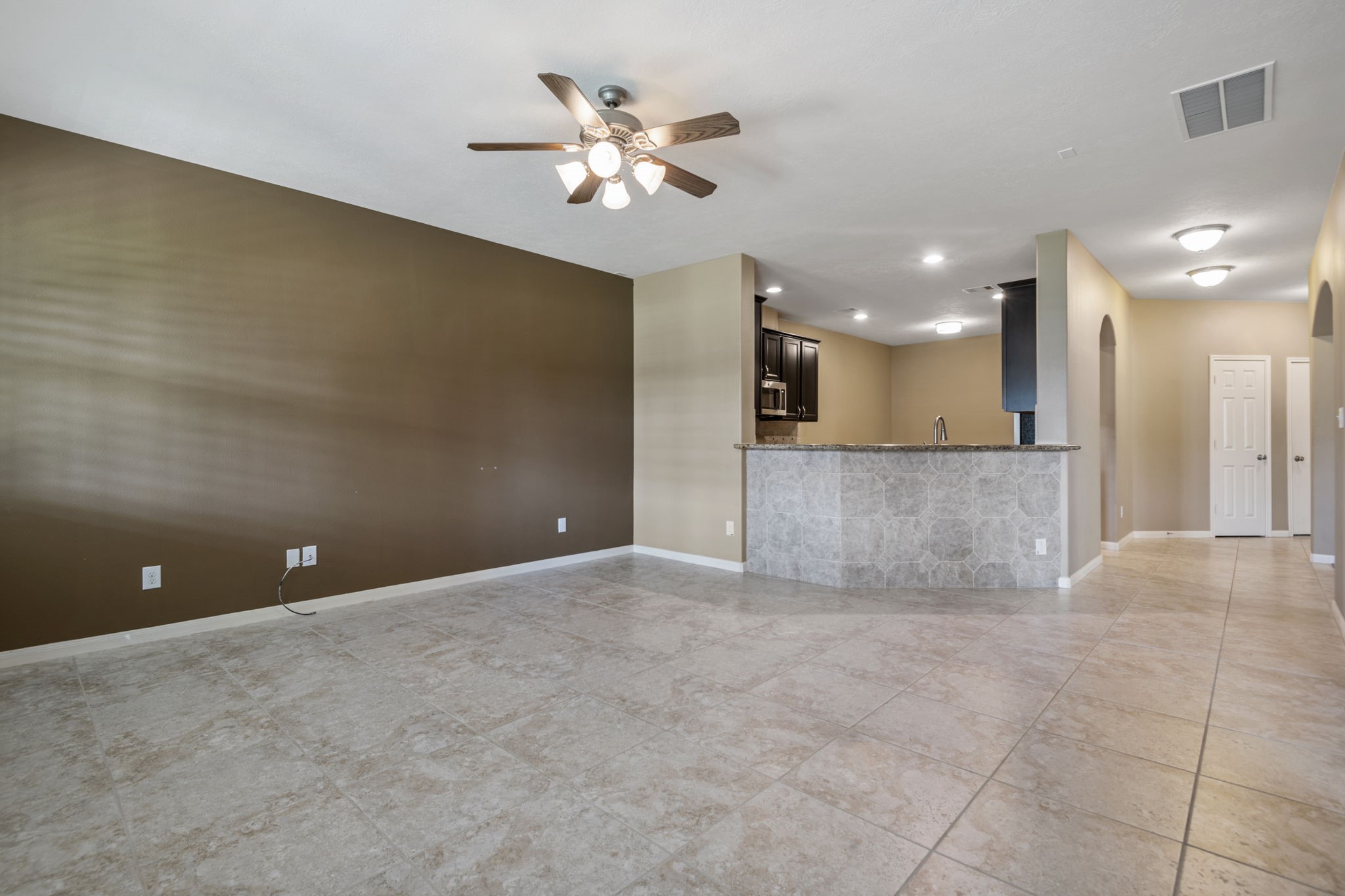 18723 Cypress Loch Drive Property Photo 8