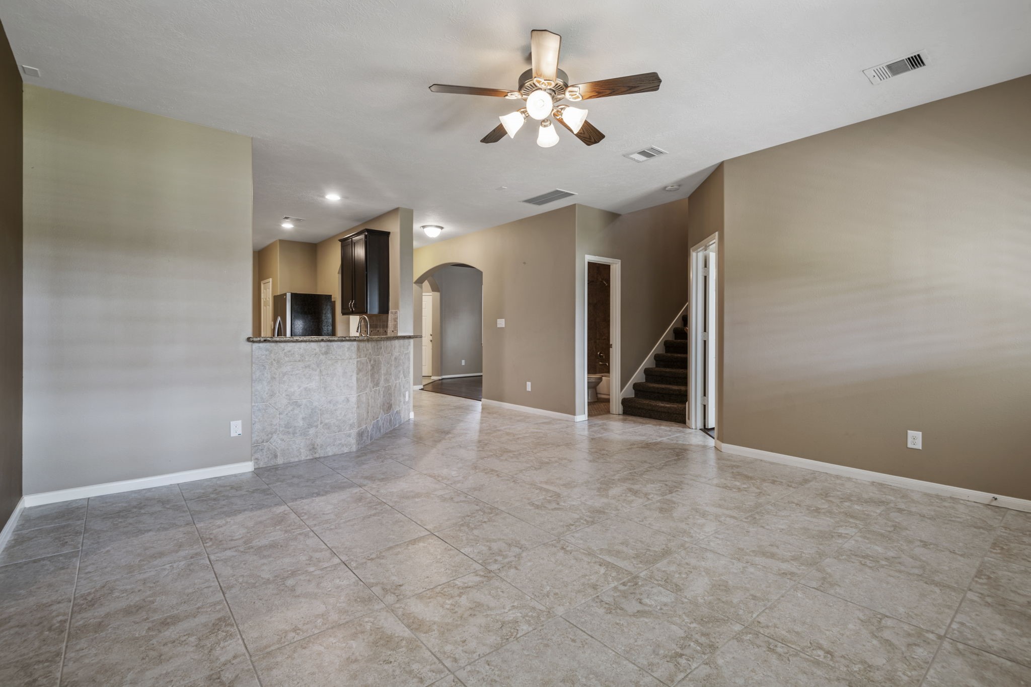 18723 Cypress Loch Drive Property Photo 9