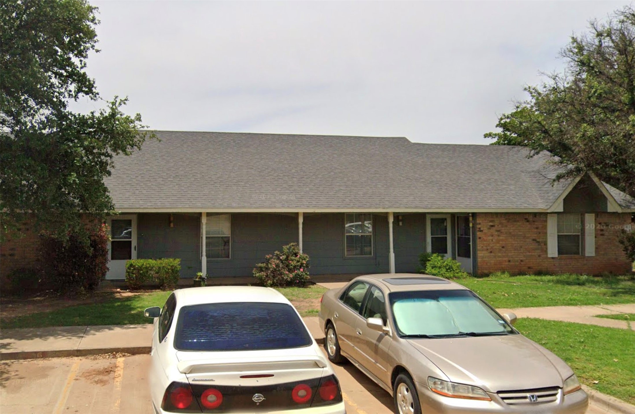1601 S Wicker Property Photo 6
