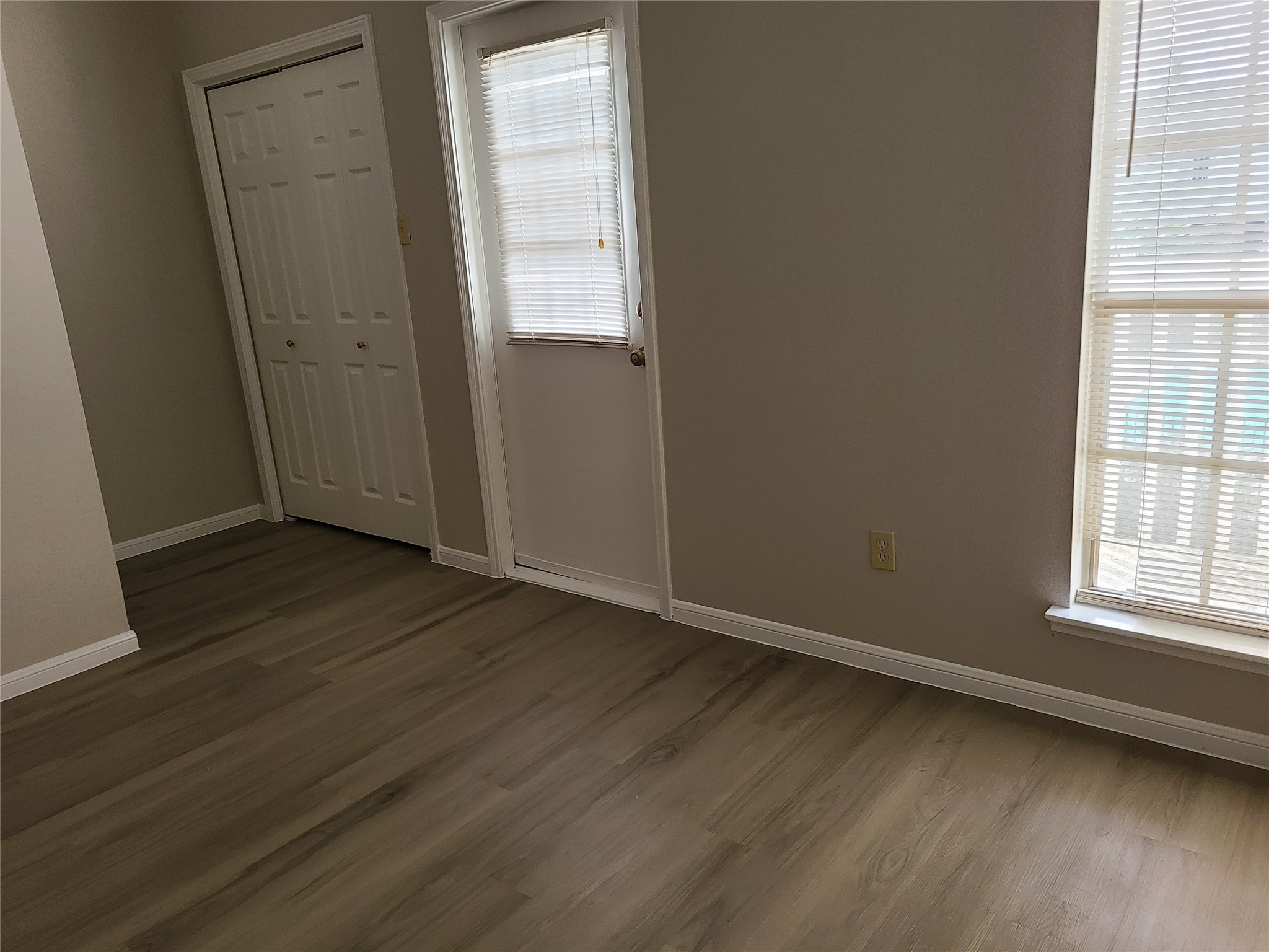 2626 North Boulevard 18 Property Photo 10