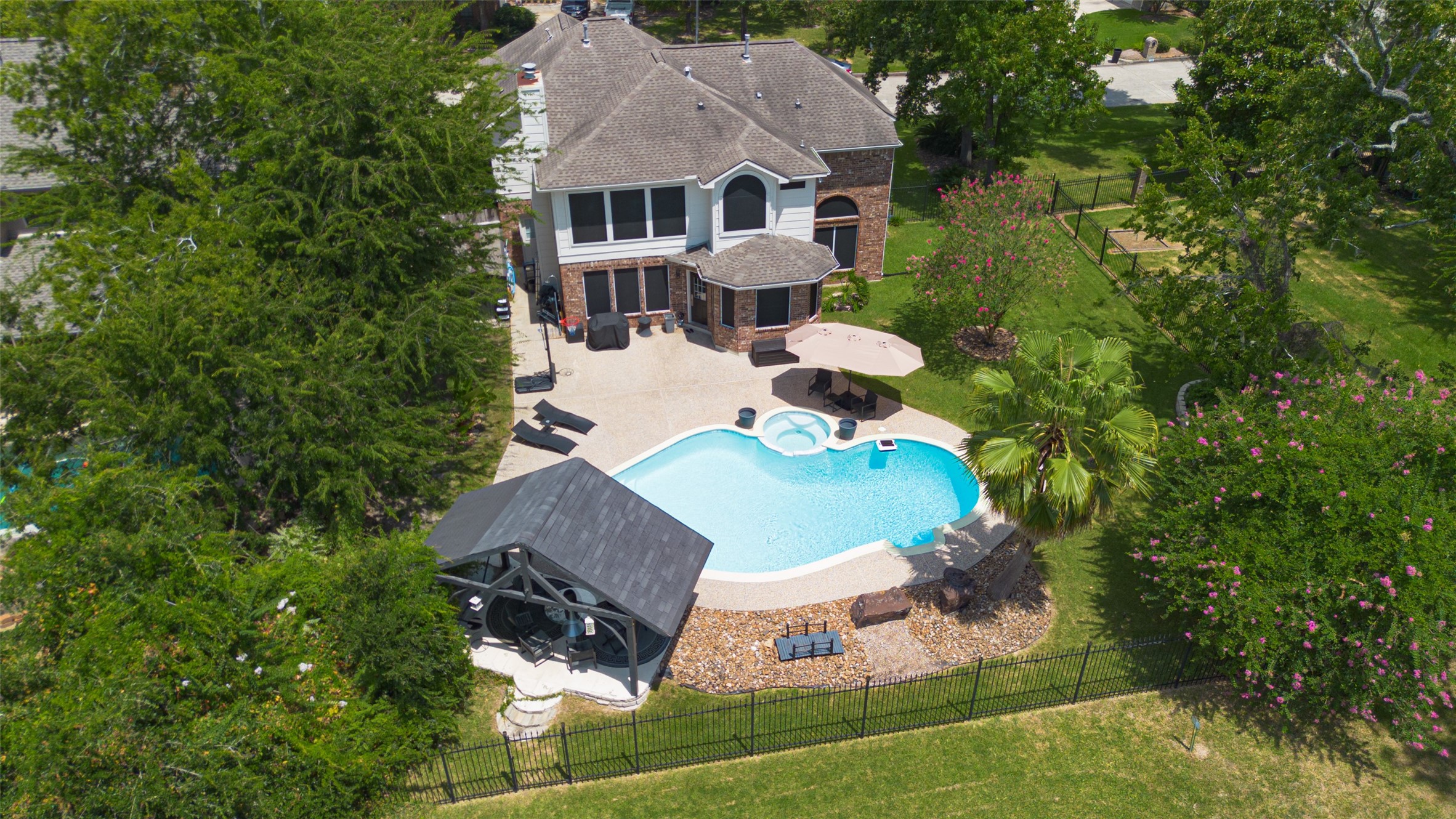 8422 Atascocita Lake Way Property Photo 1