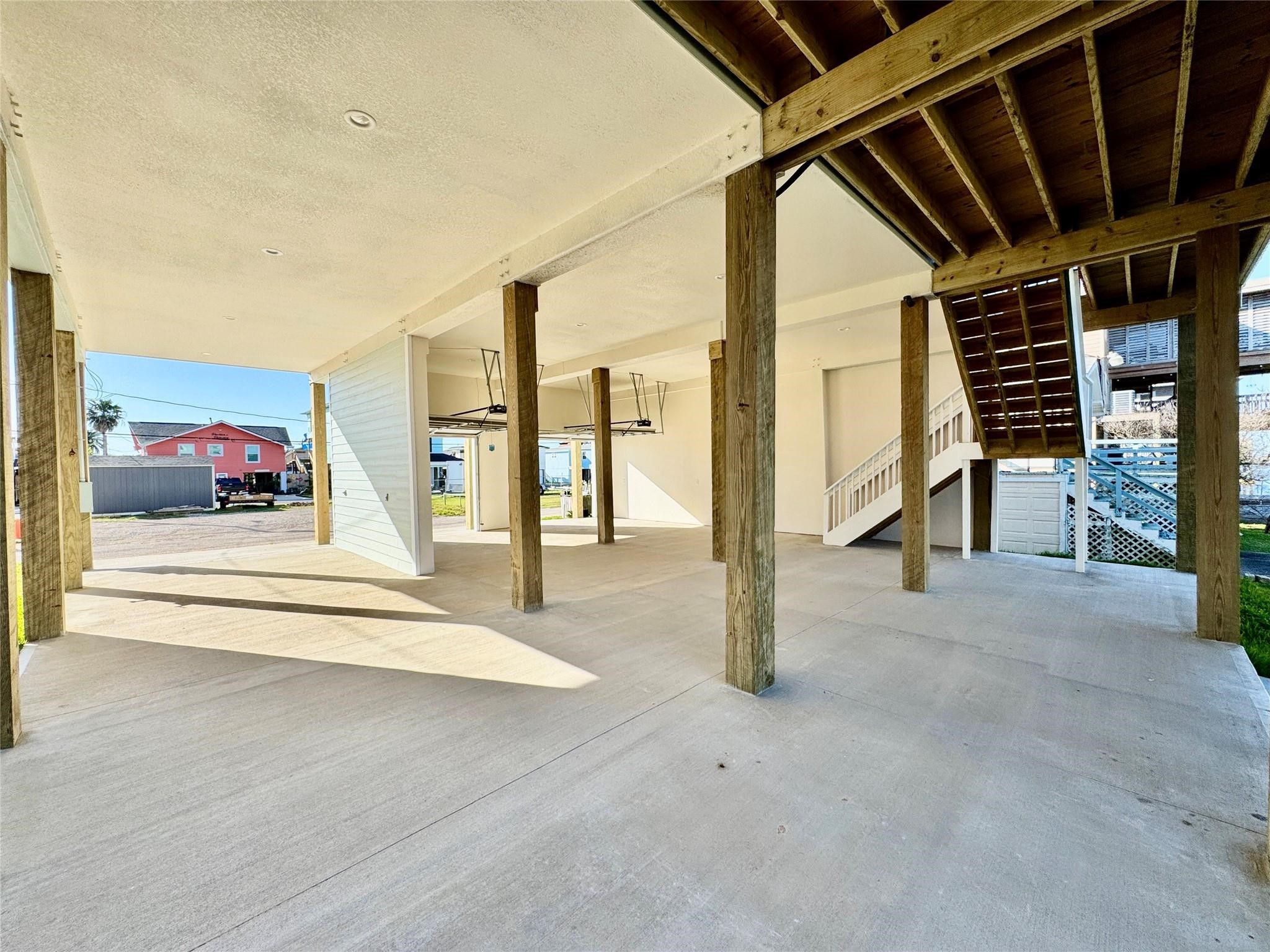 18 Edgewater Property Photo 6
