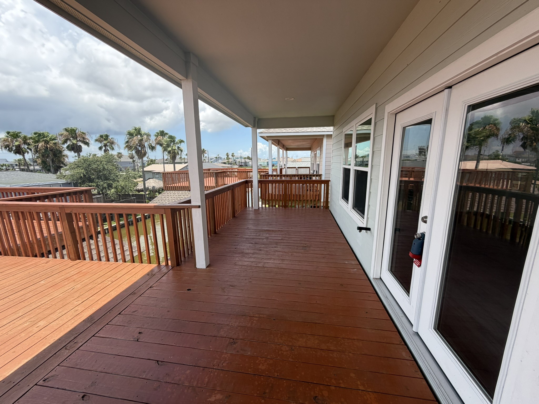 18 Edgewater Property Photo 31