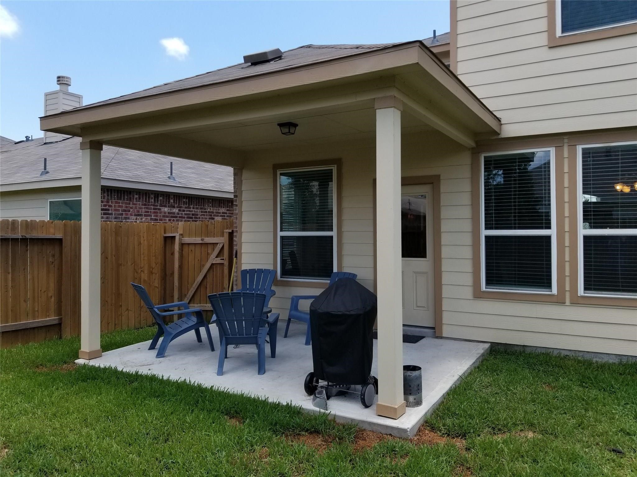 2566 Riverway Drive Property Photo 19