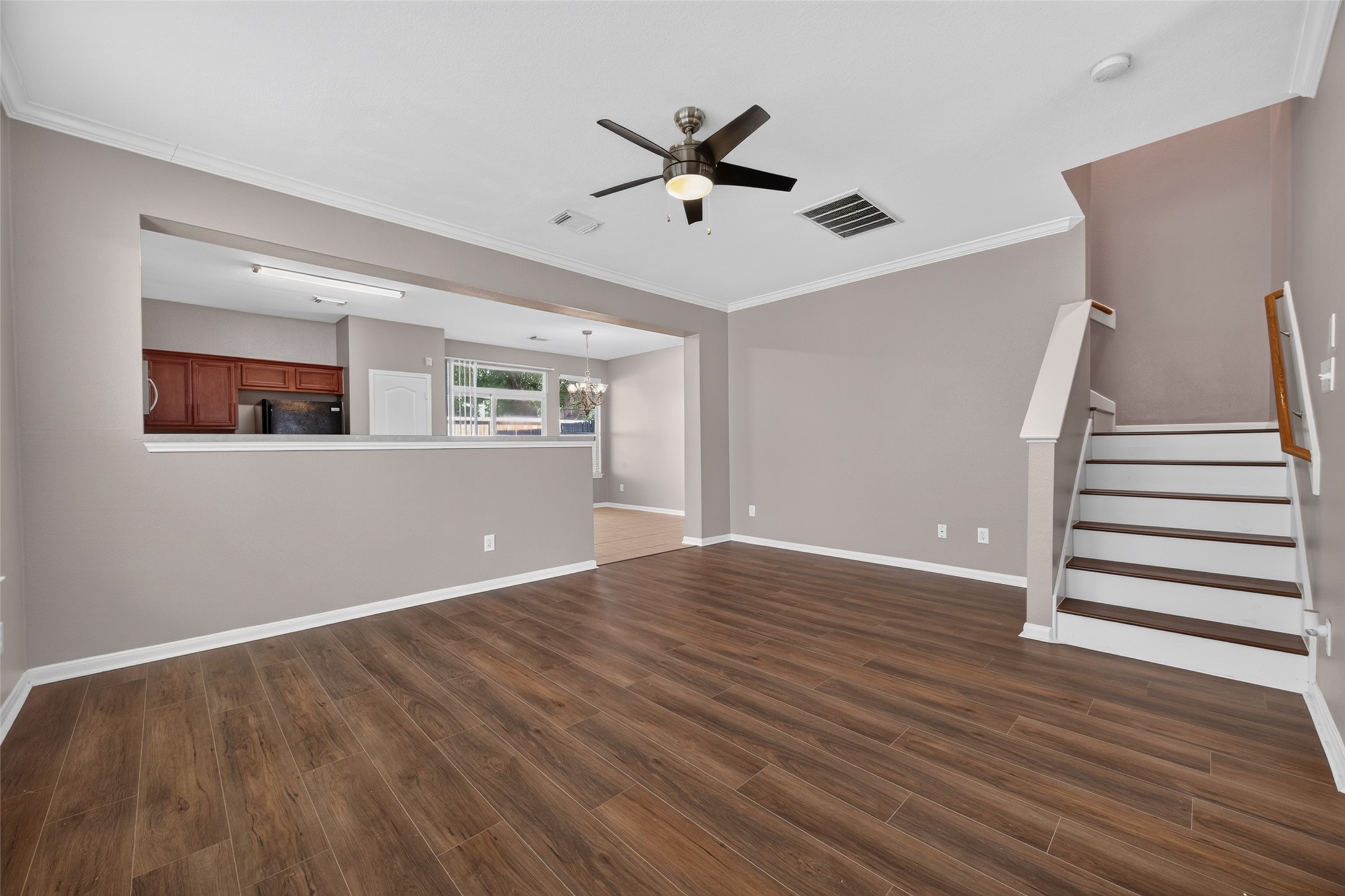 8126 Montague Manor Lane Property Photo 9