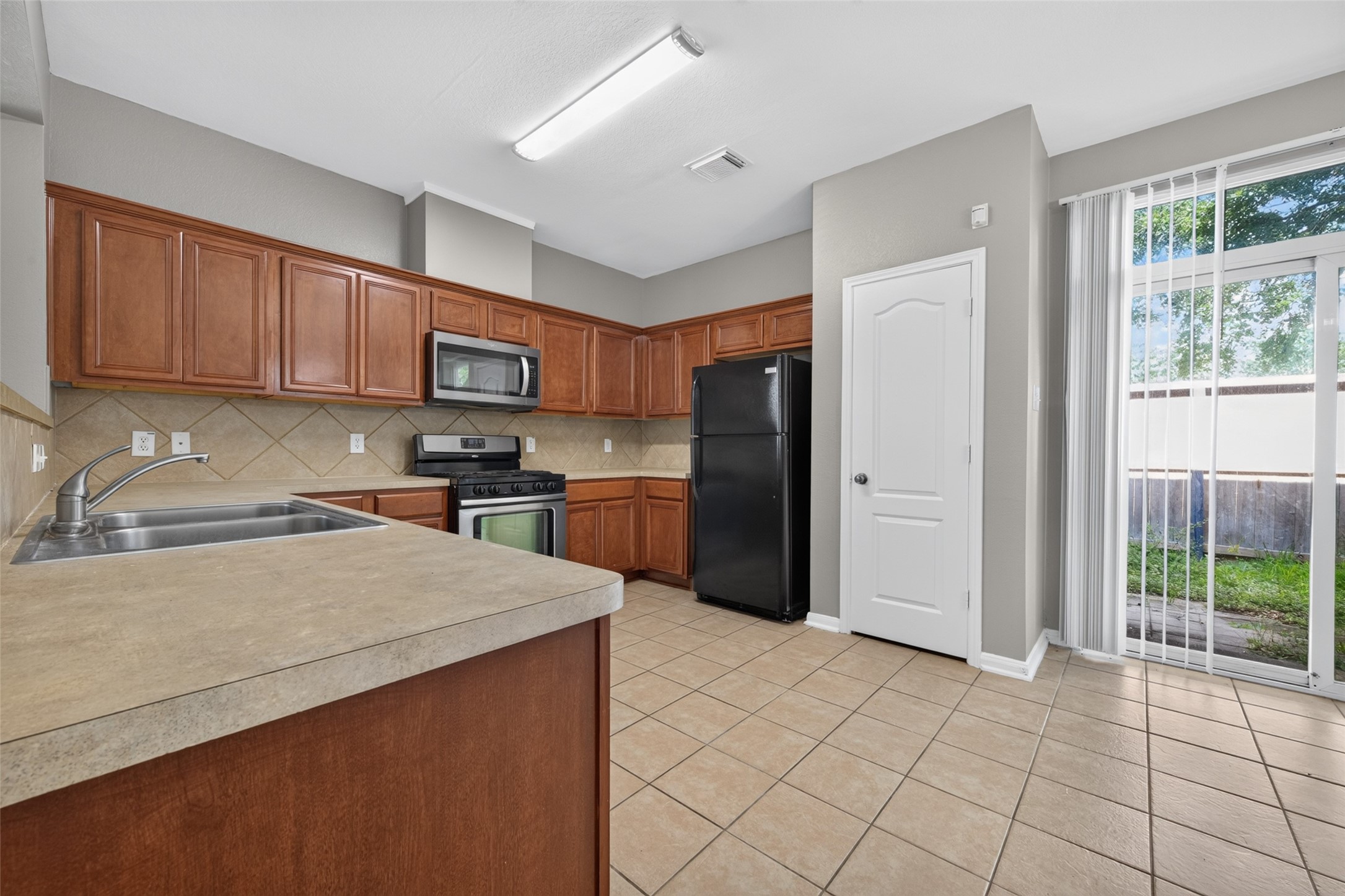 8126 Montague Manor Lane Property Photo 15