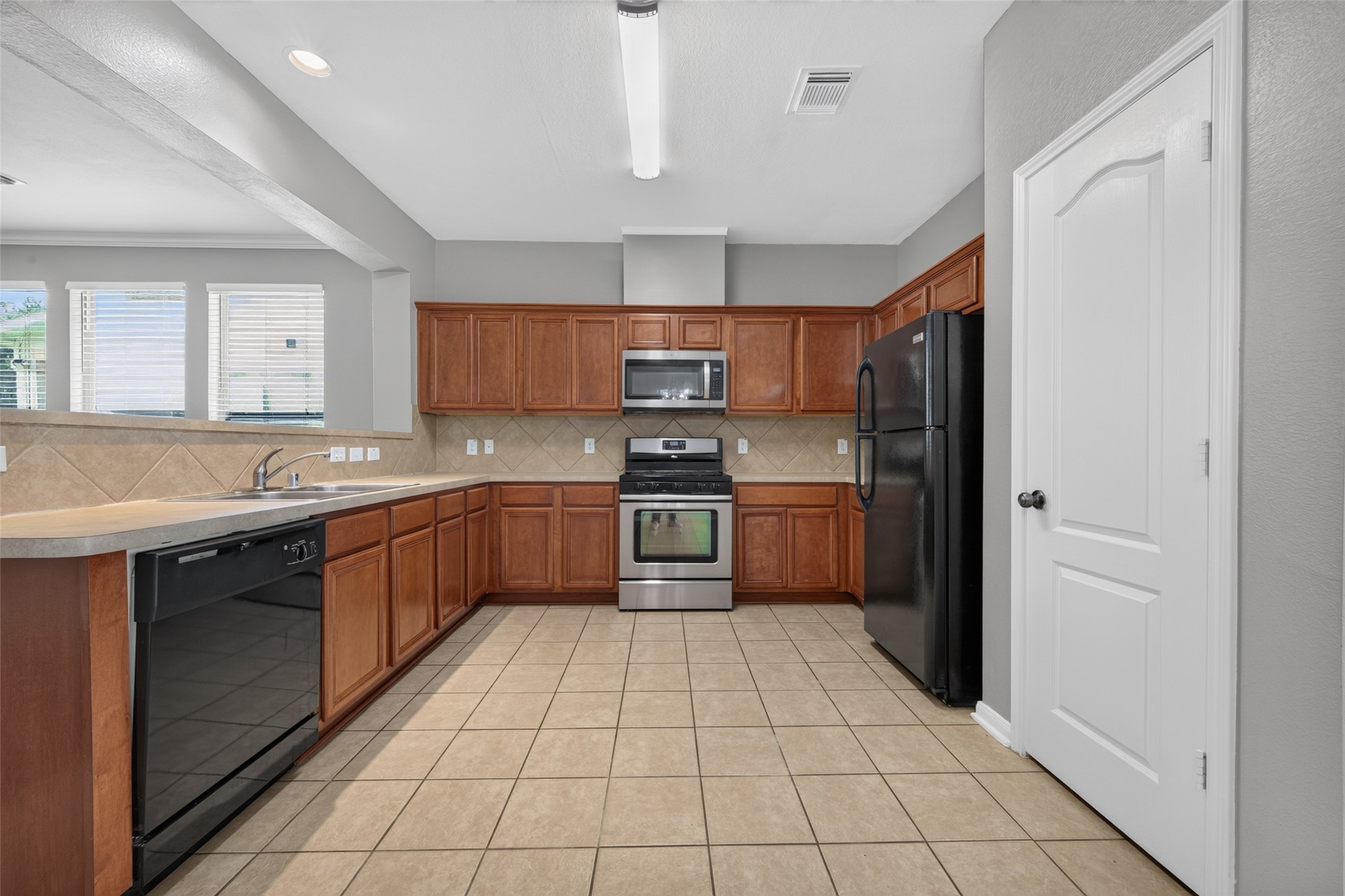 8126 Montague Manor Lane Property Photo 16