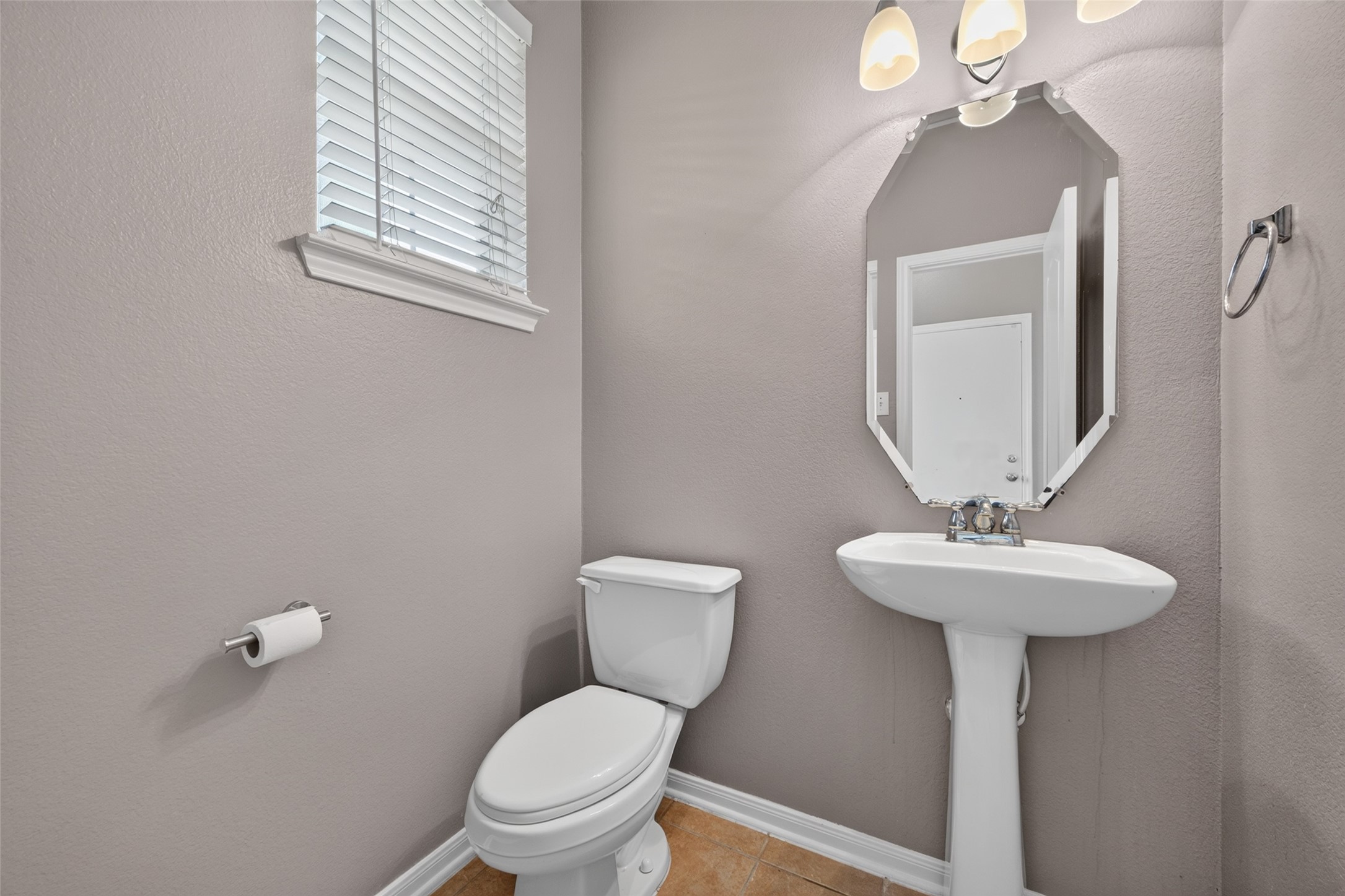 8126 Montague Manor Lane Property Photo 35