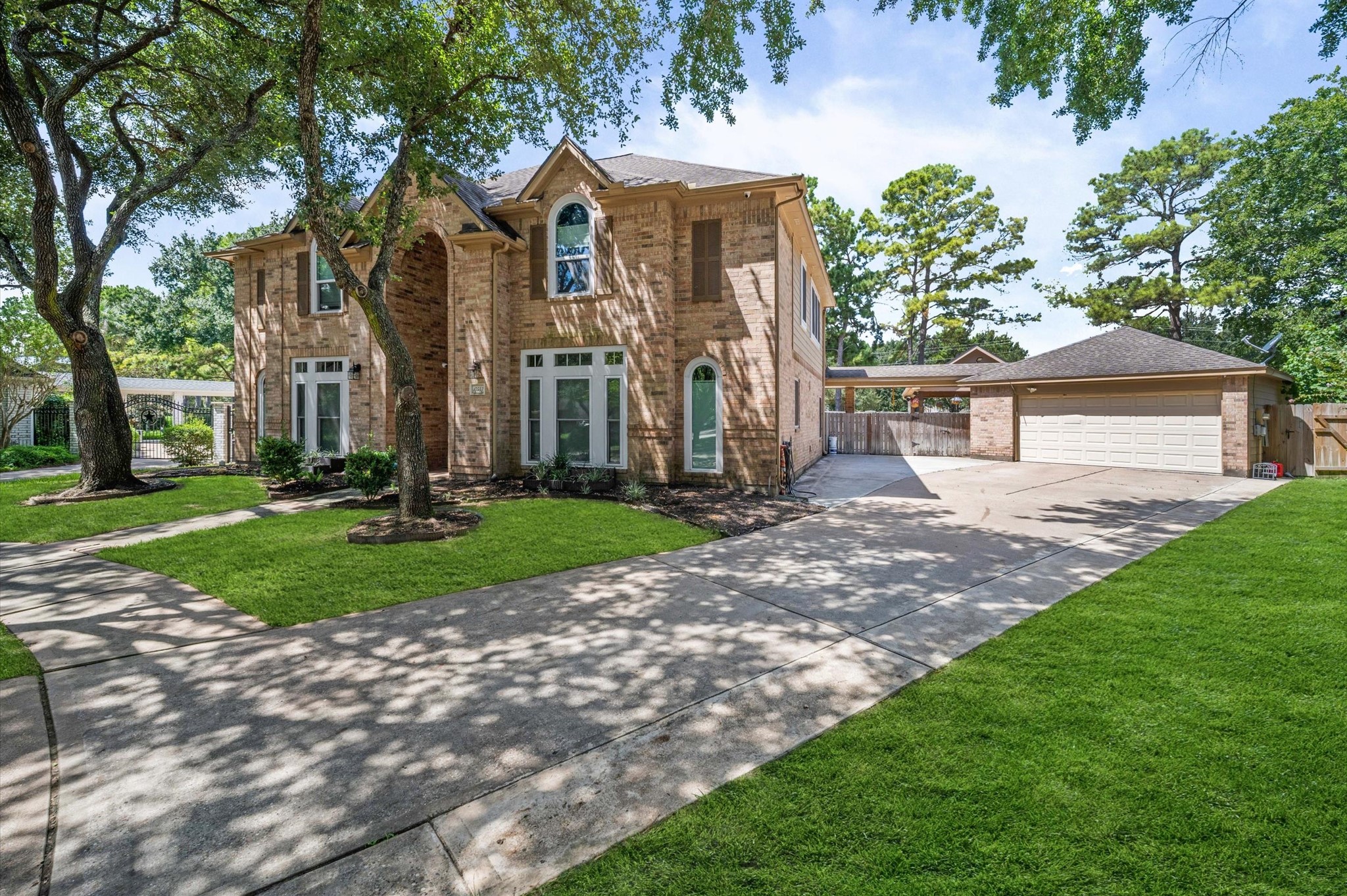 17547 Whispering Star Court Property Photo