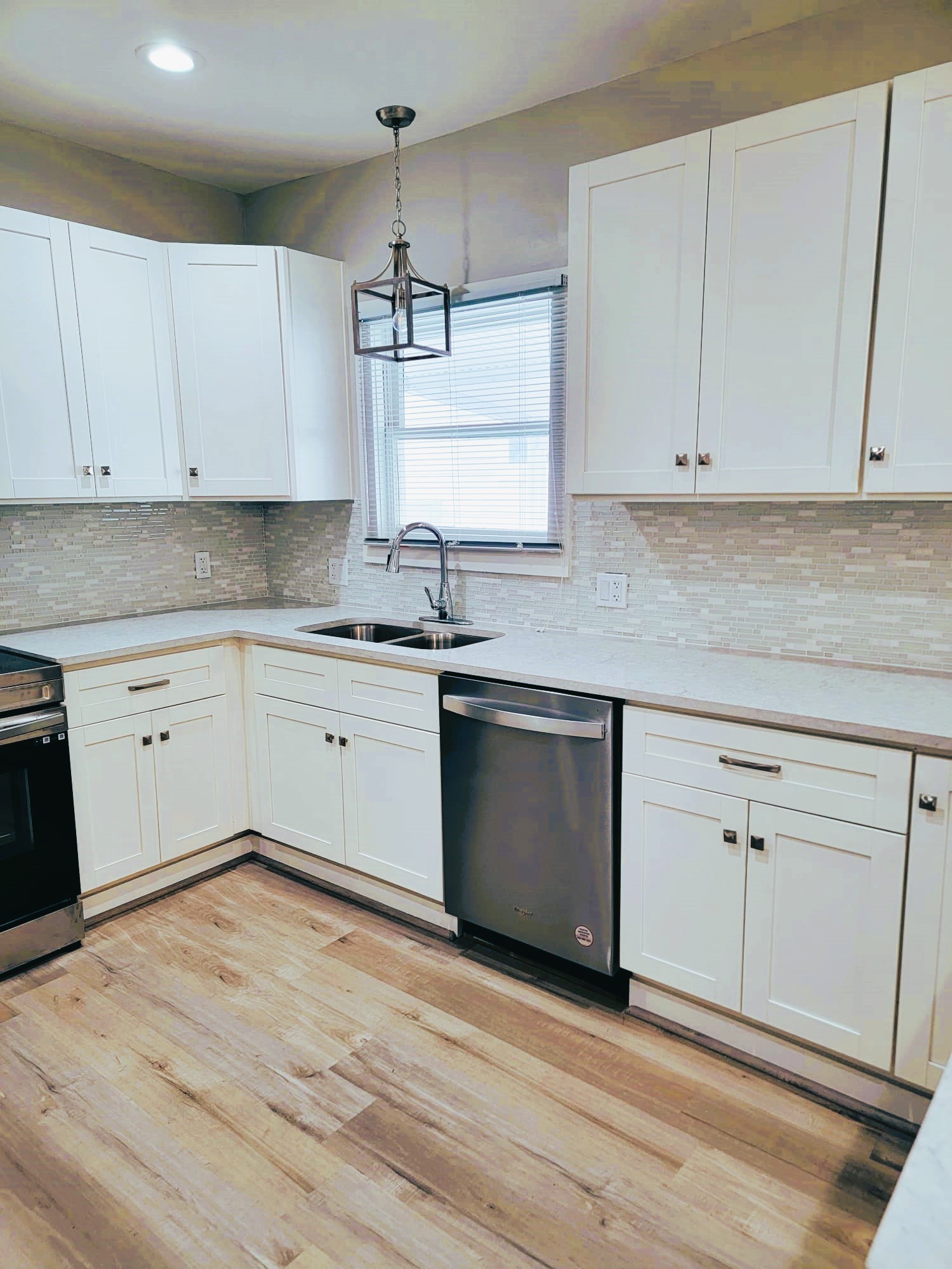 1533 Harvard Street Property Photo 6