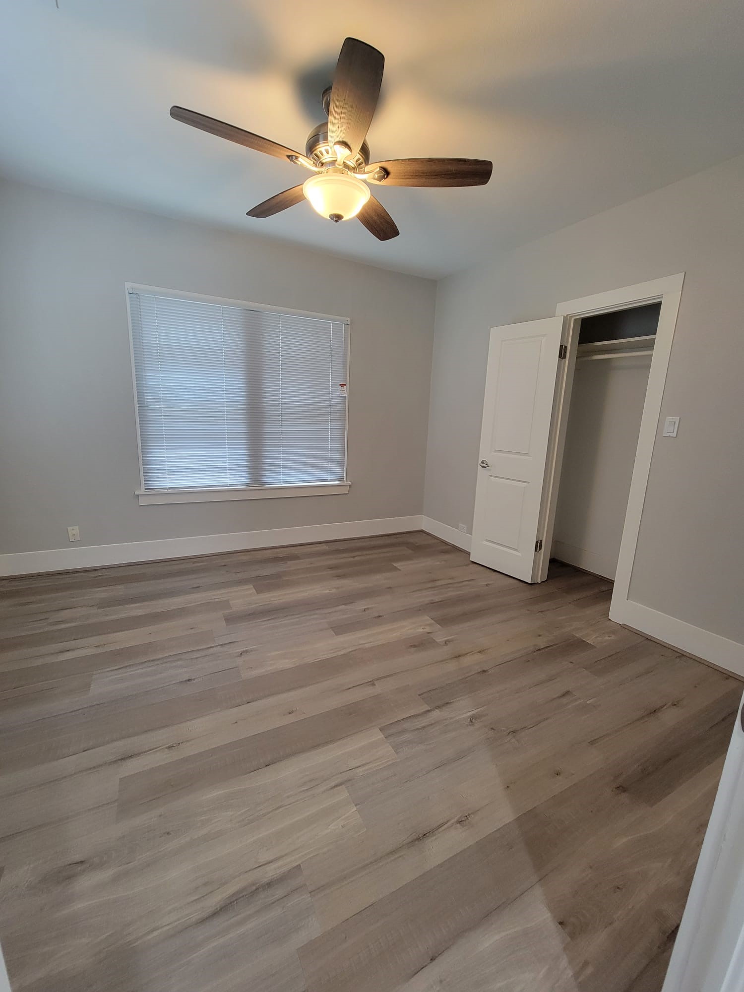 1533 Harvard Street Property Photo 16