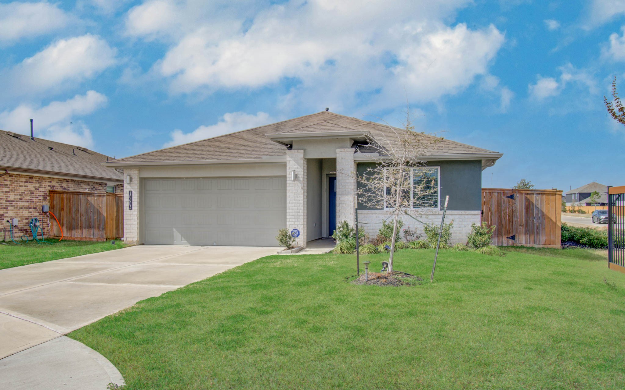 10602 Great Basin Drive Property Photo 3