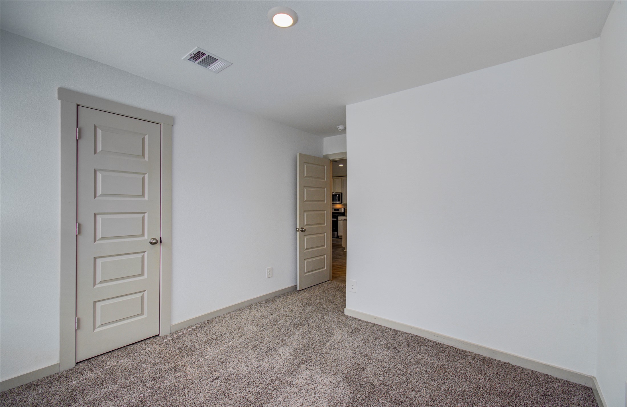 10602 Great Basin Drive Property Photo 33