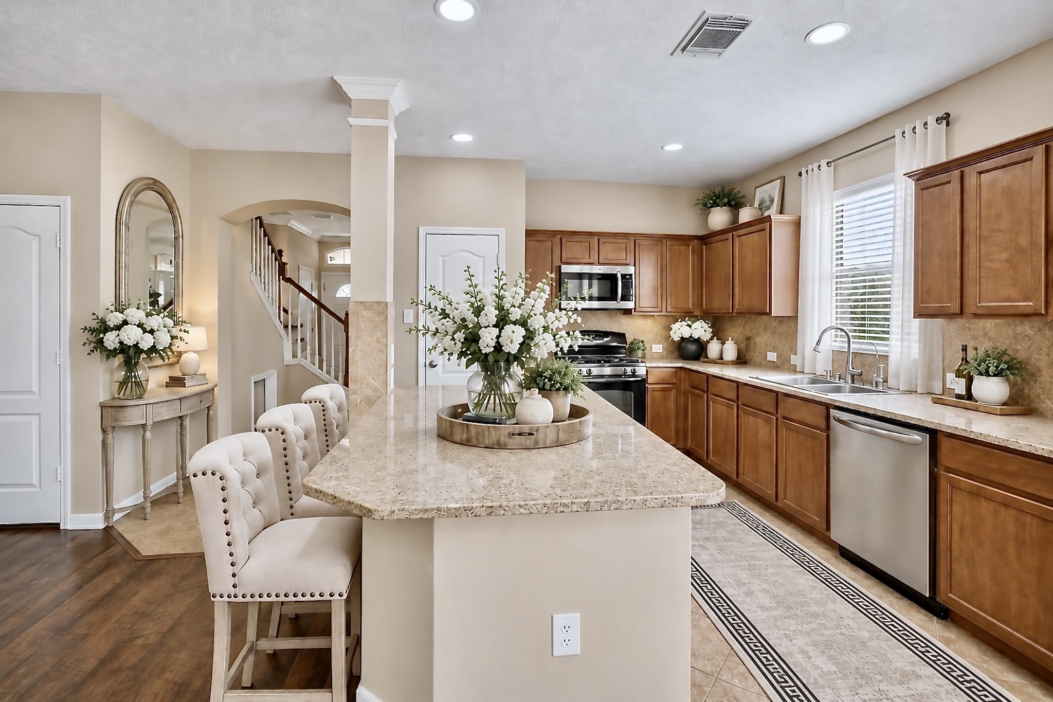 11403 Sandstone Canyon Drive Property Photo 8