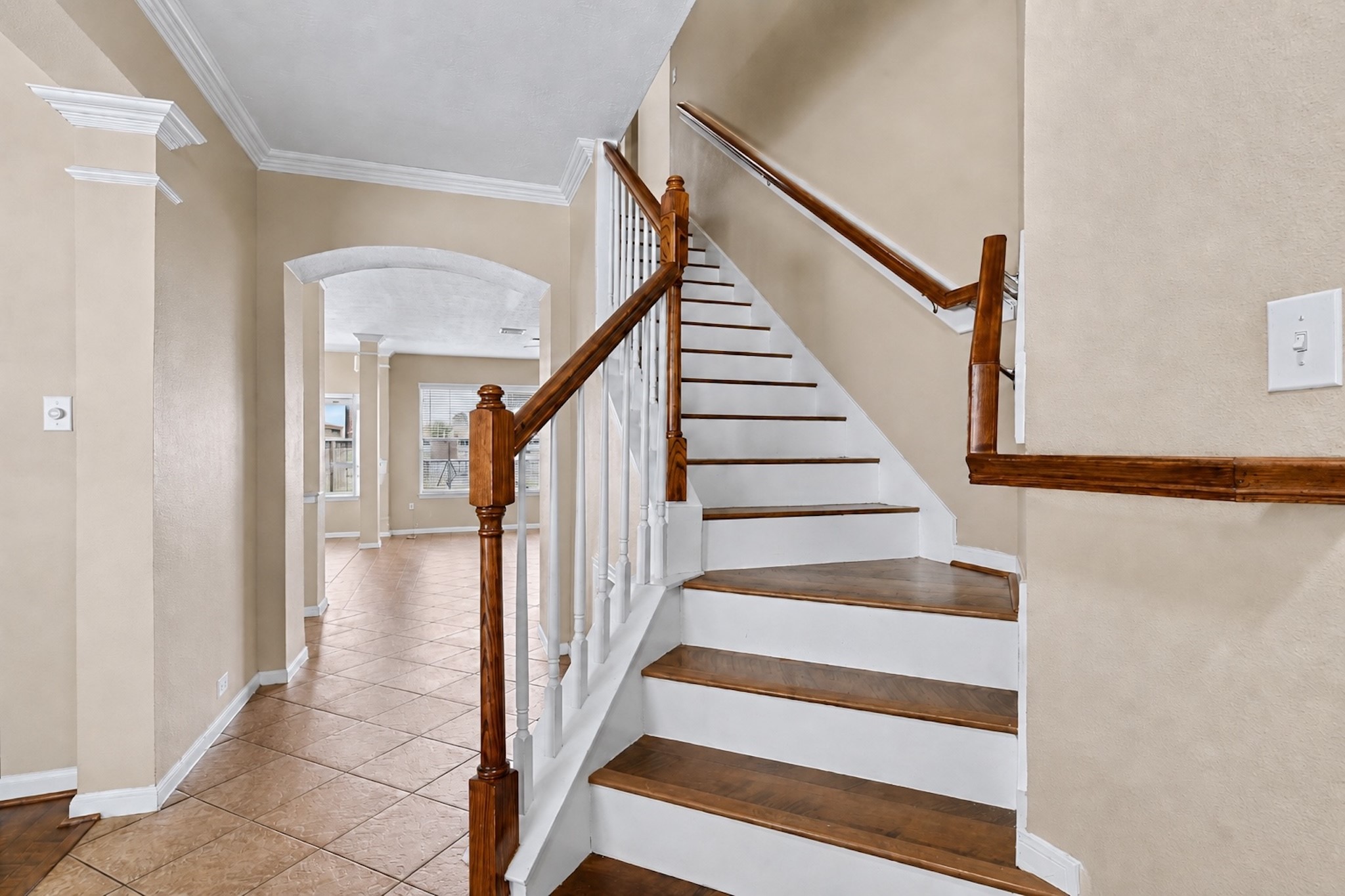 11403 Sandstone Canyon Drive Property Photo 14