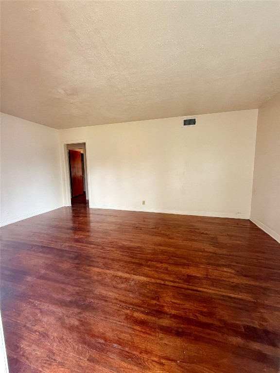 6211 Schevers Street Property Photo 5