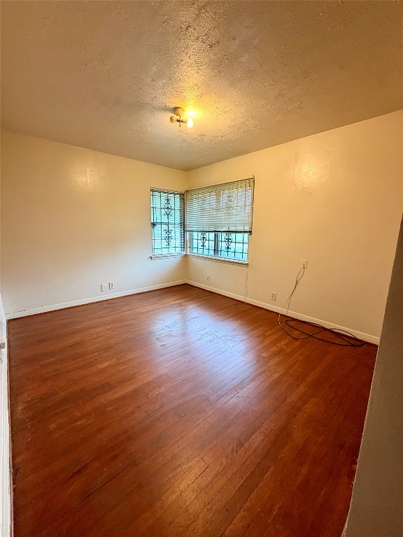 6211 Schevers Street Property Photo 8