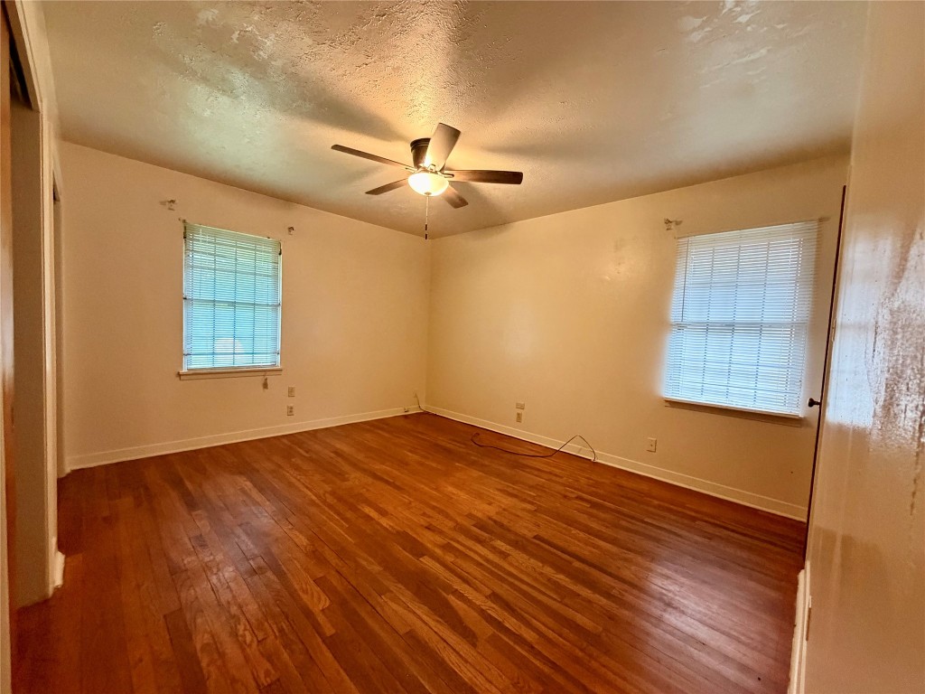 6211 Schevers Street Property Photo 14