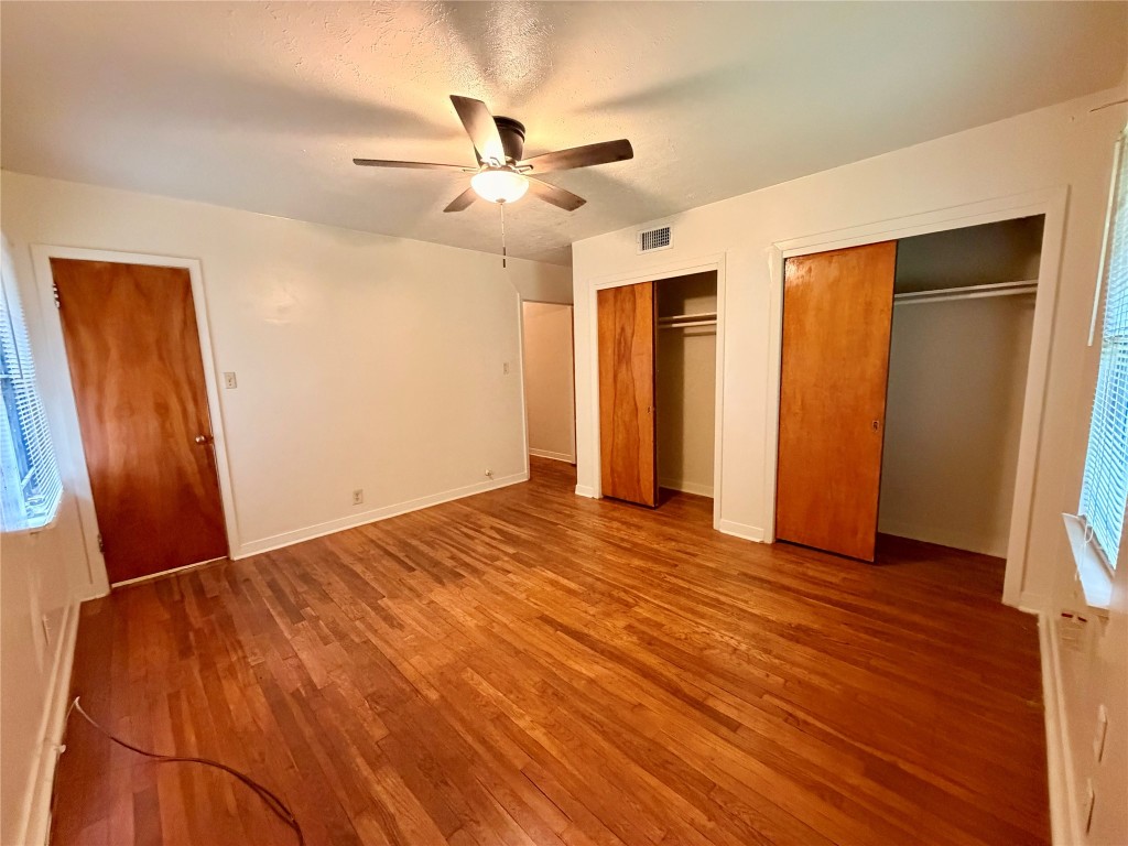 6211 Schevers Street Property Photo 15