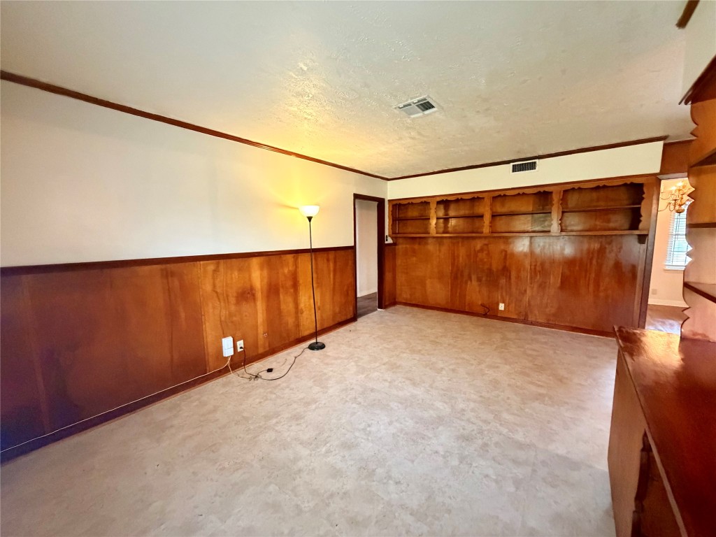 6211 Schevers Street Property Photo 19