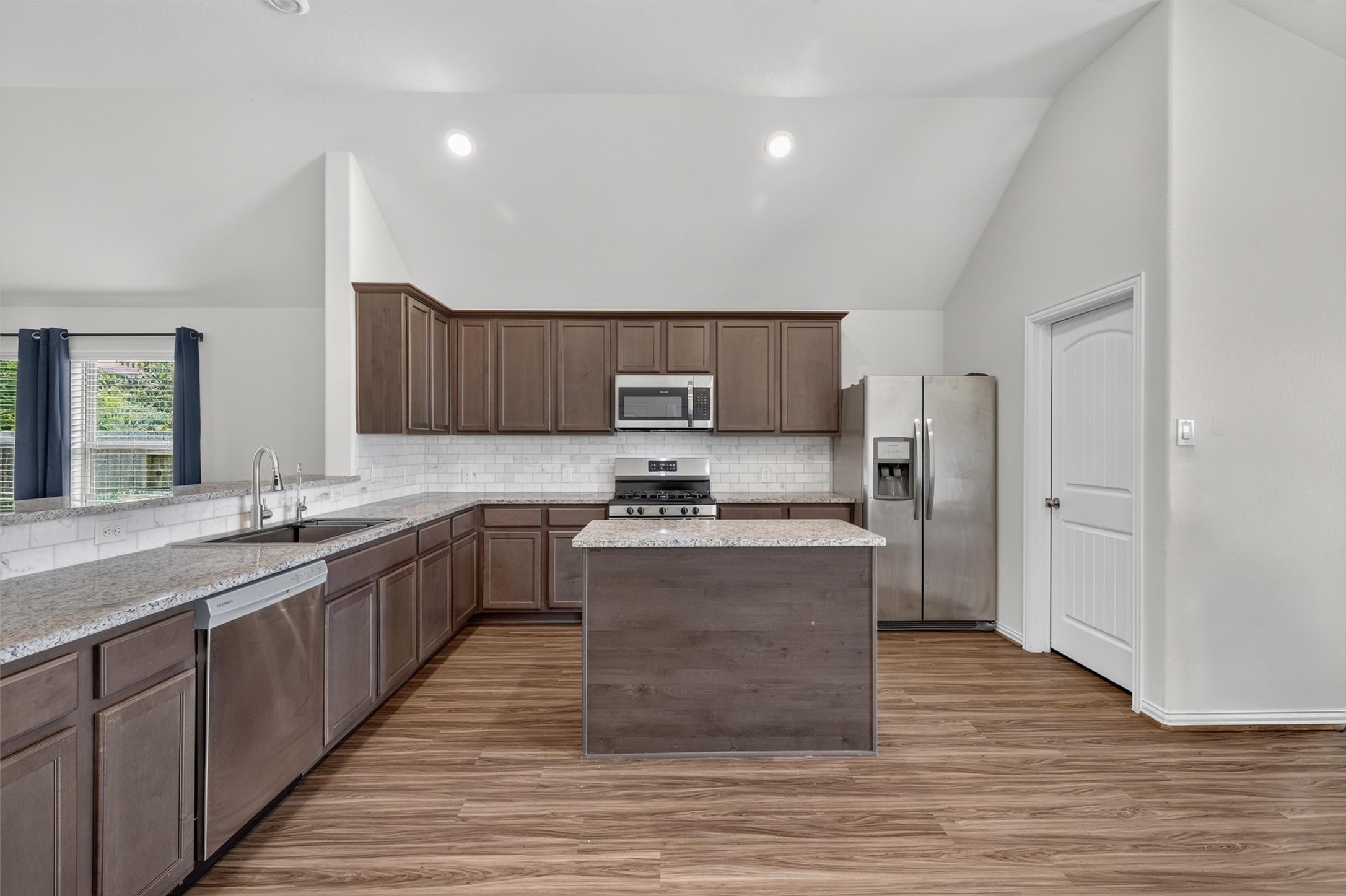 20202 Creekdale Bend Drive Property Photo 23