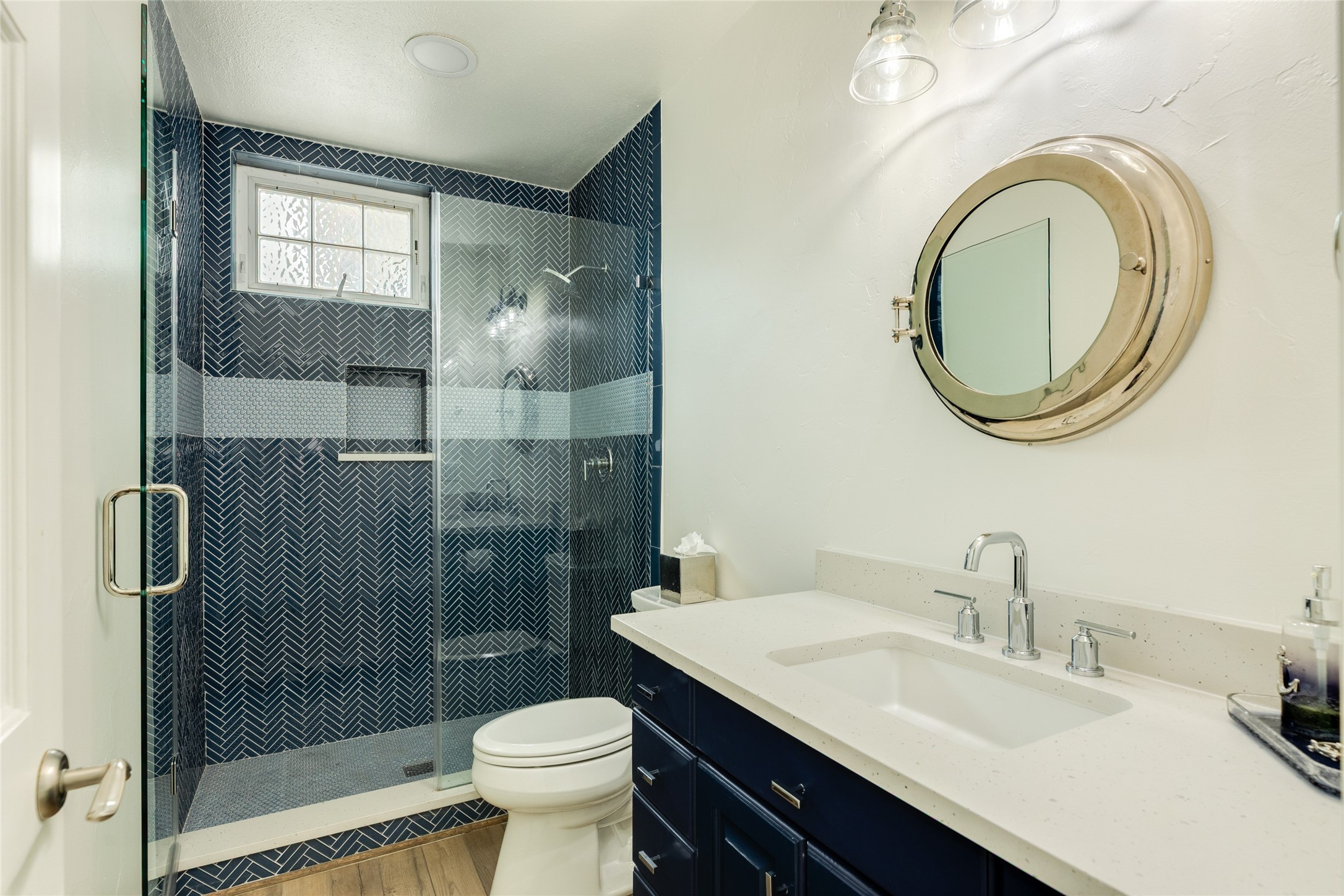 19219 Shores Drive Property Photo 33