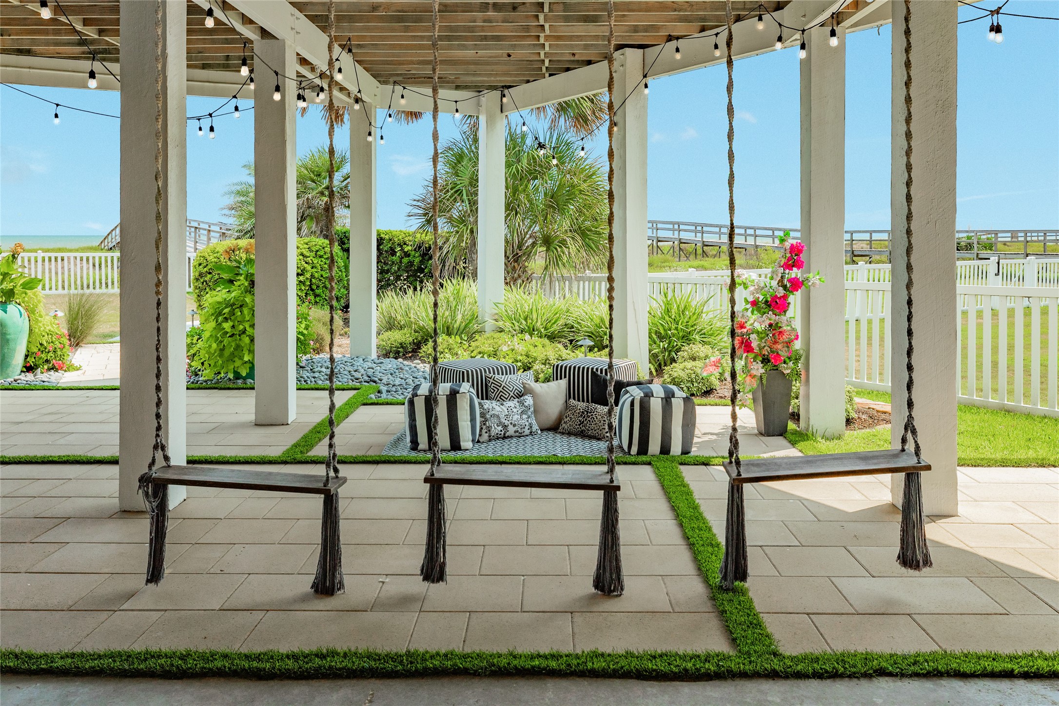 19219 Shores Drive Property Photo 45
