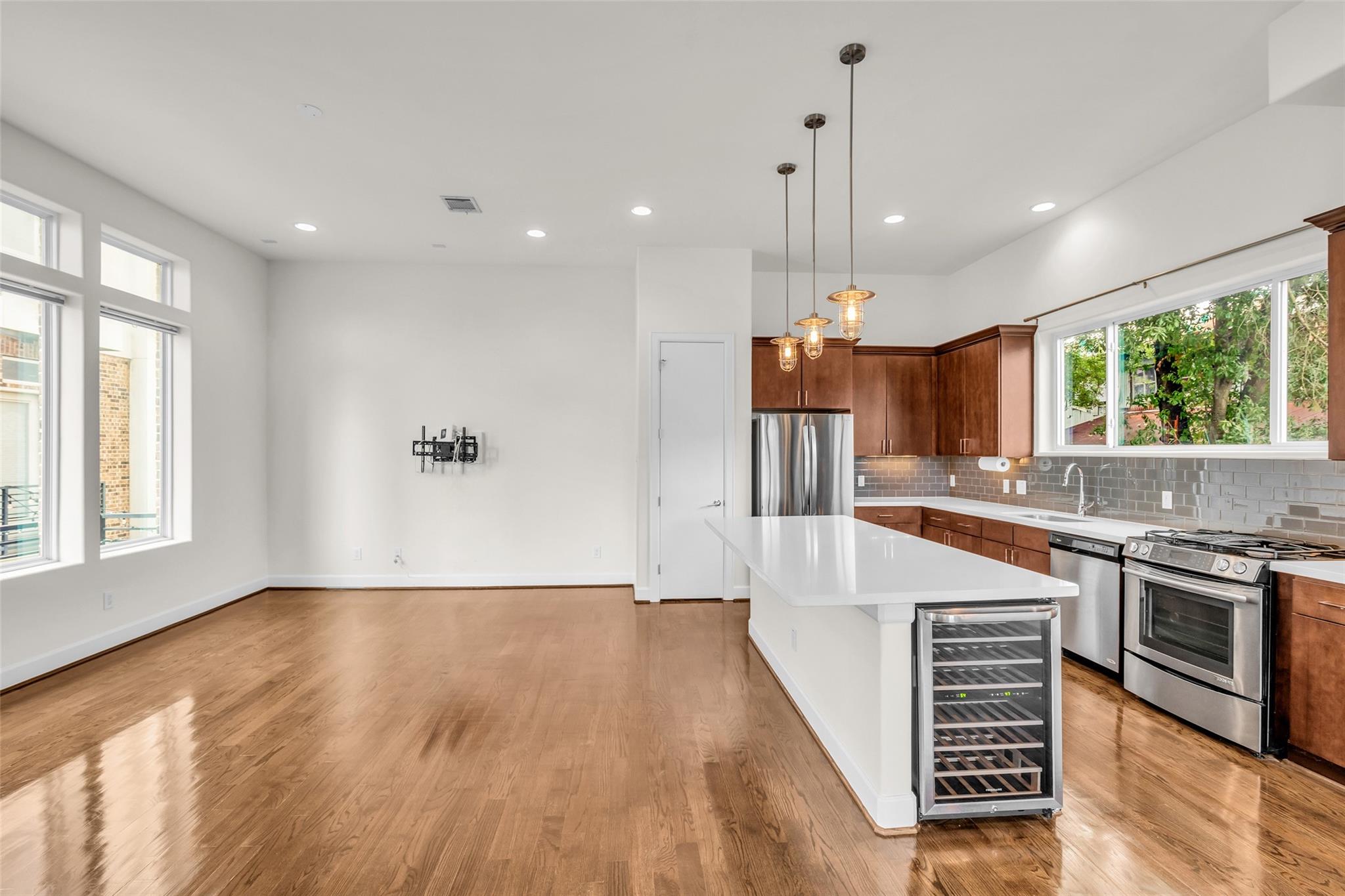 1513 Spring Street A Property Photo 10