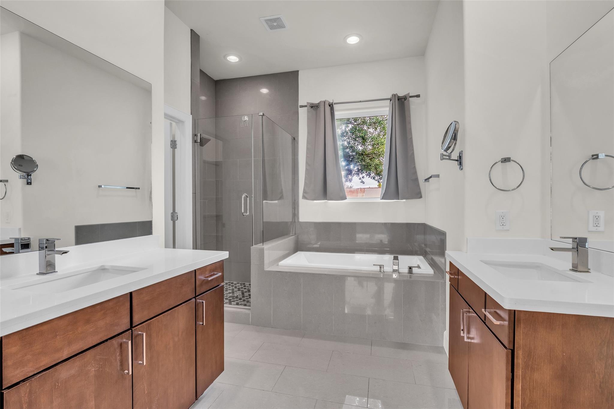 1513 Spring Street A Property Photo 21